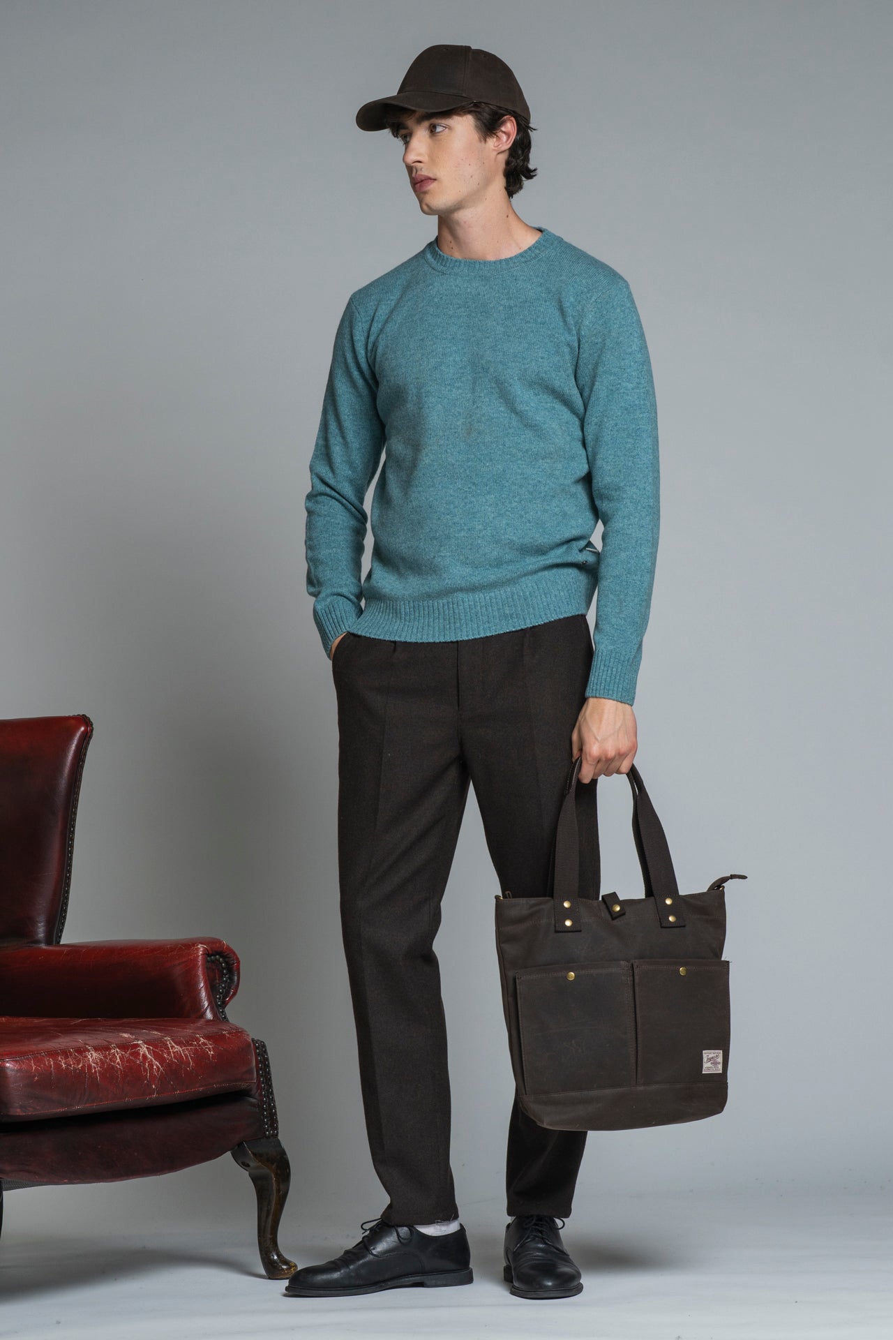 CHARLIE ROUND NECK IN LAMBSWOOL