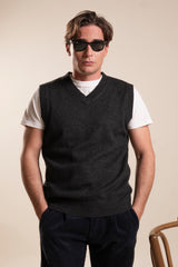 ETHAN GILET
