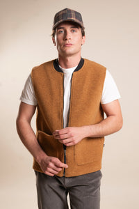 GAVIN GILET