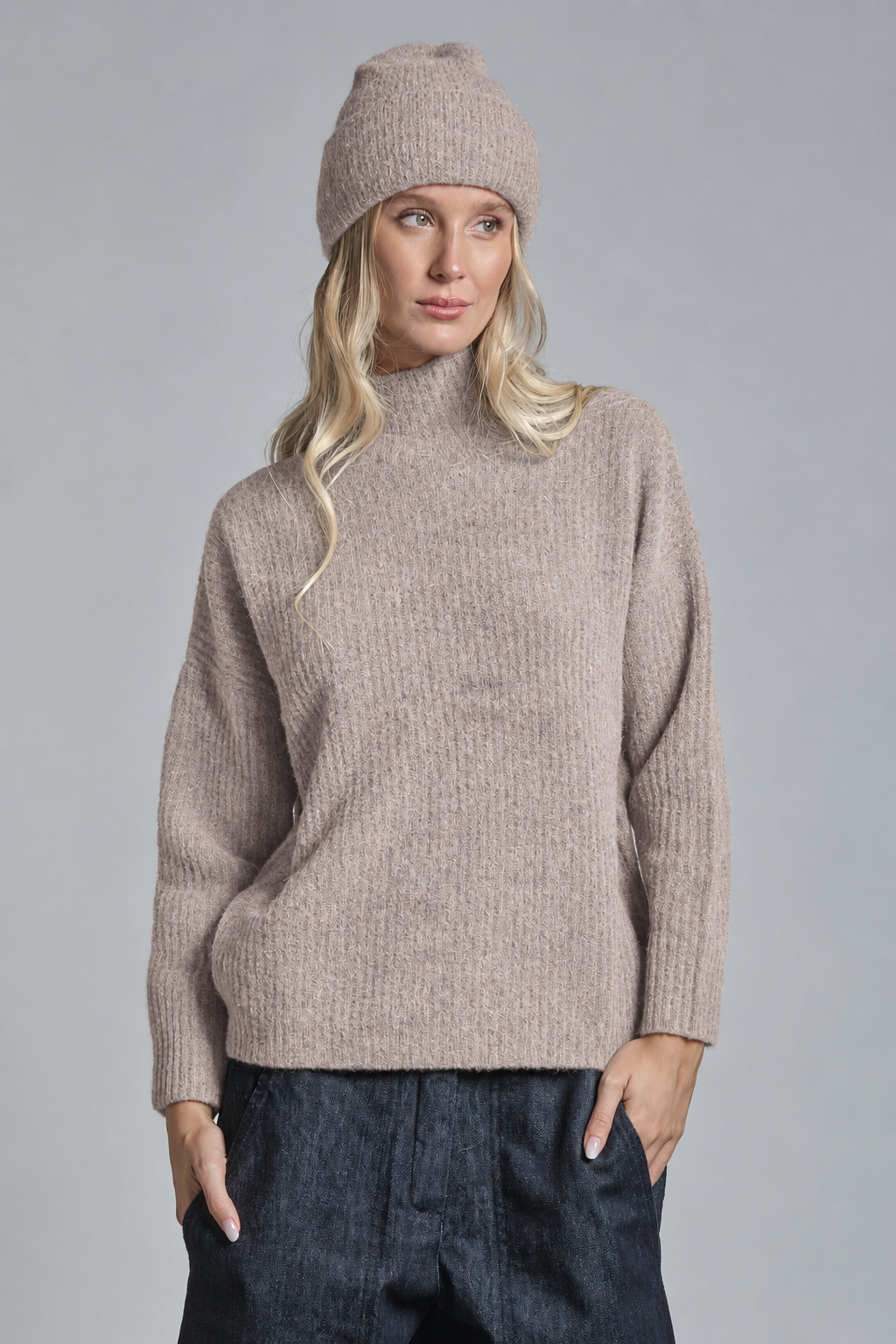 ARYA TURTLE NECK IN MIXED ALPACA