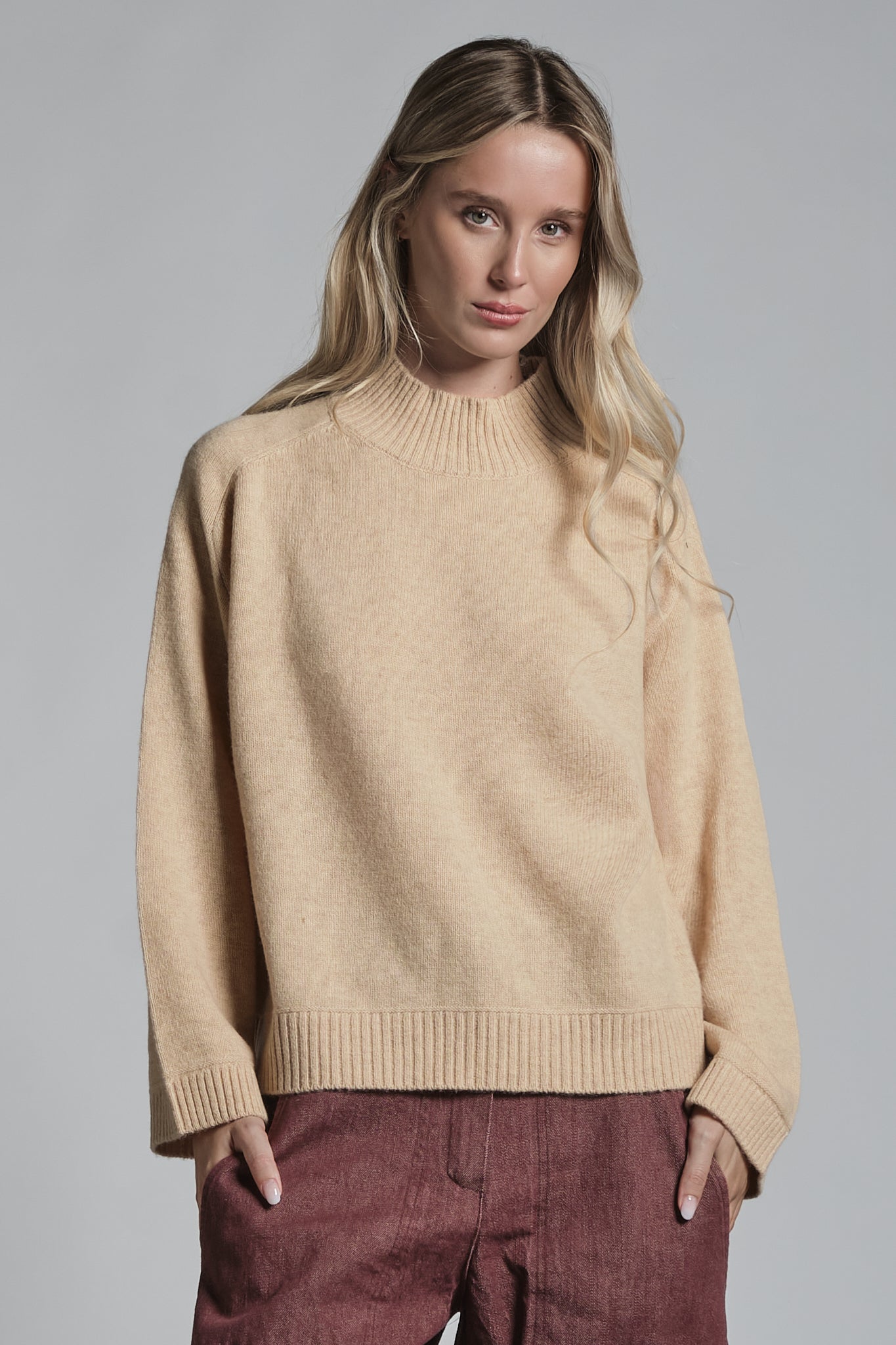 MYA TURTLENCK IN LAMBSWOOL