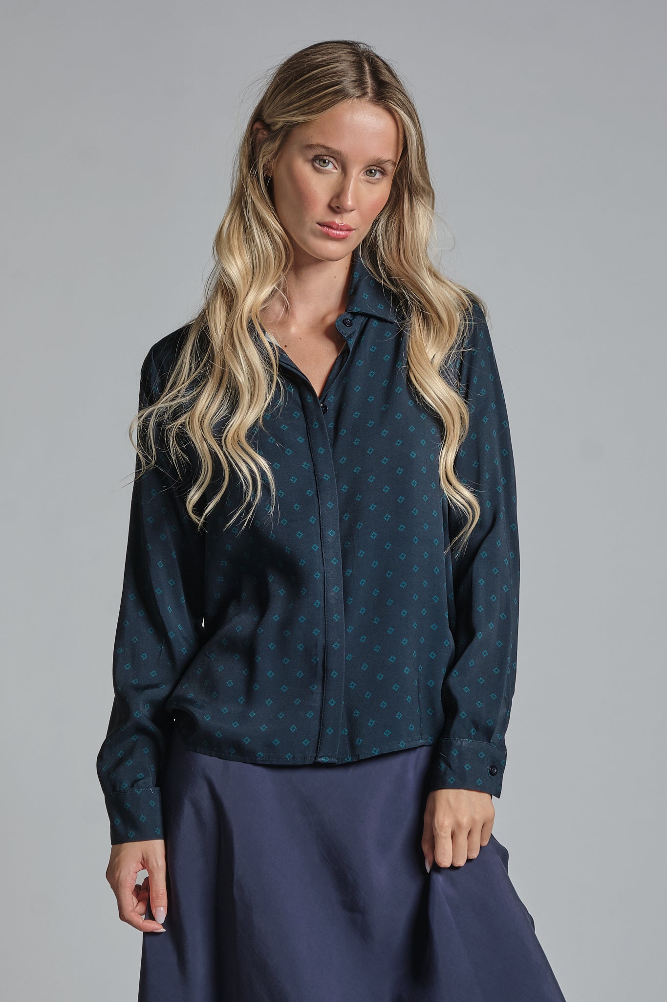 MANON SHIRT IN VISCOSE CREPE