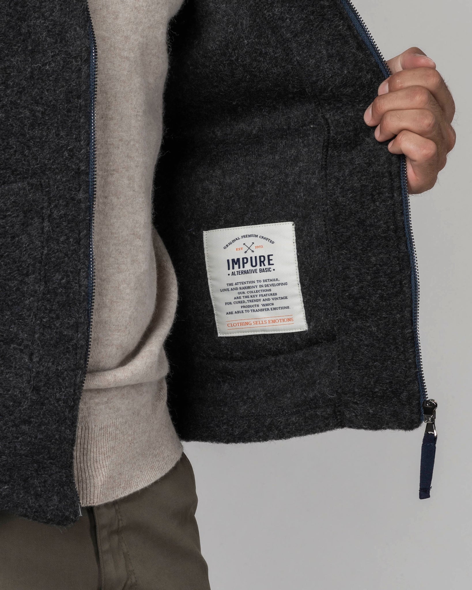 GILET MISTO LANA CON TASCONI