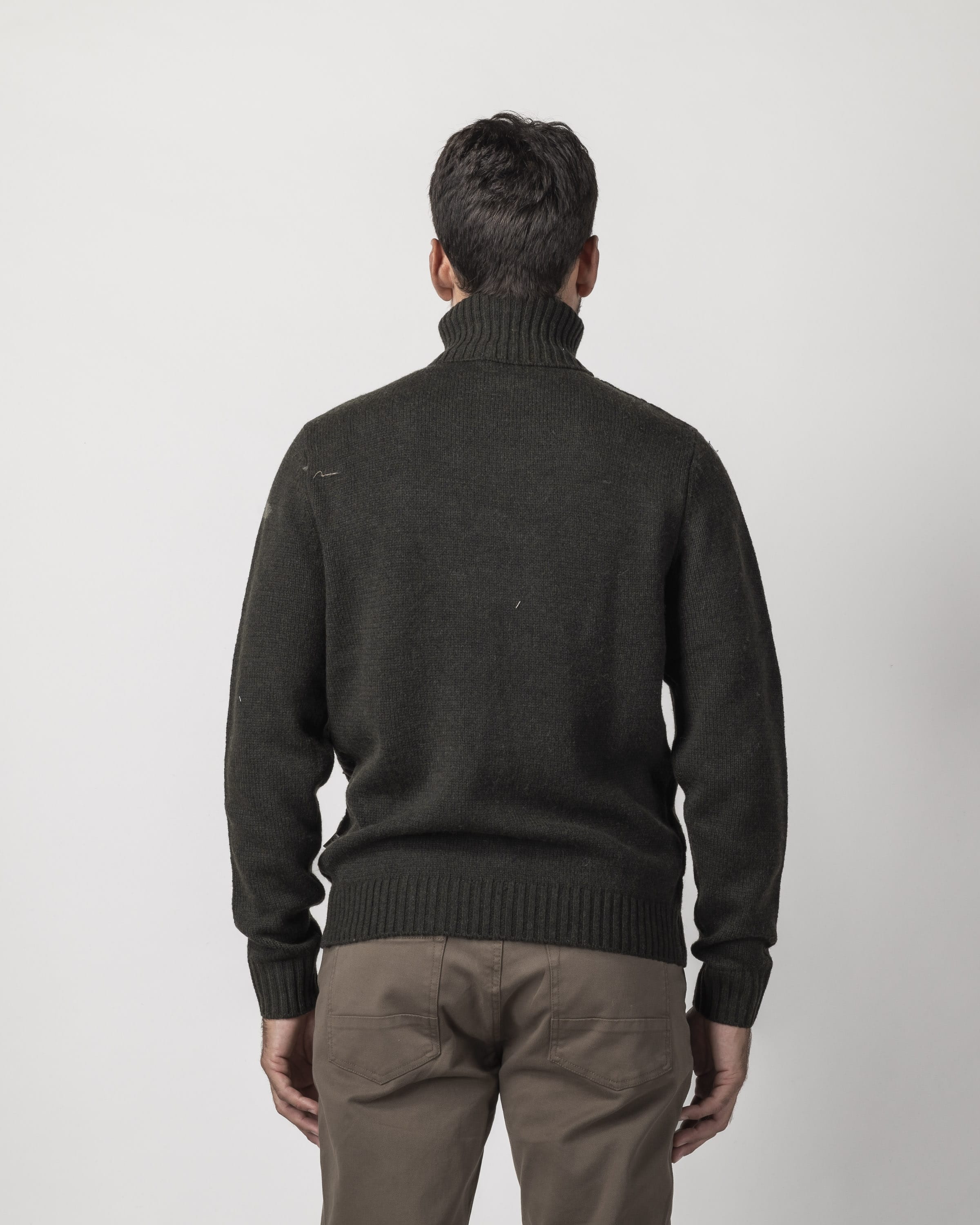 HIGH NECK PULLOVER WITH BRAIDS FRONT