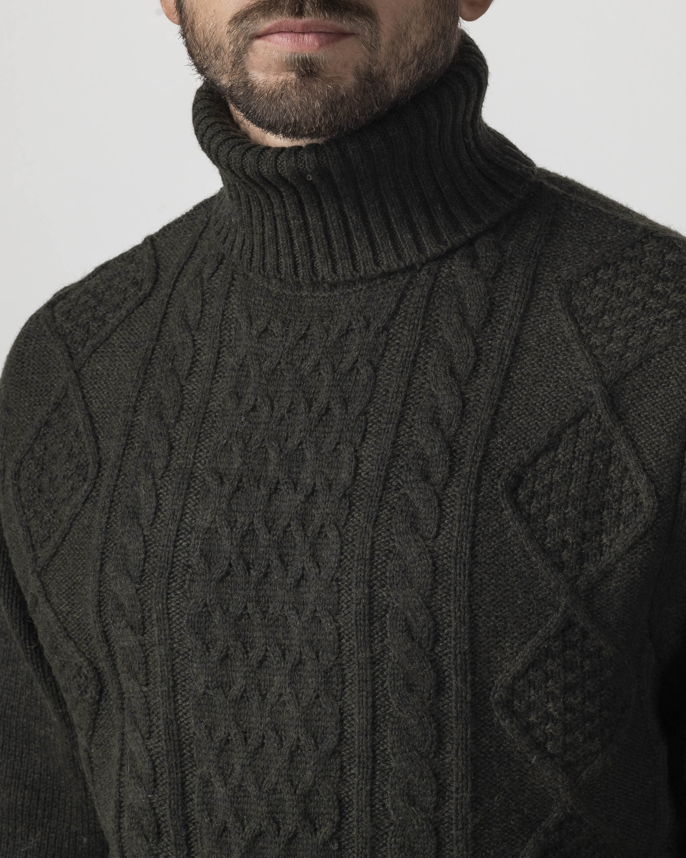 HIGH NECK PULLOVER WITH BRAIDS FRONT