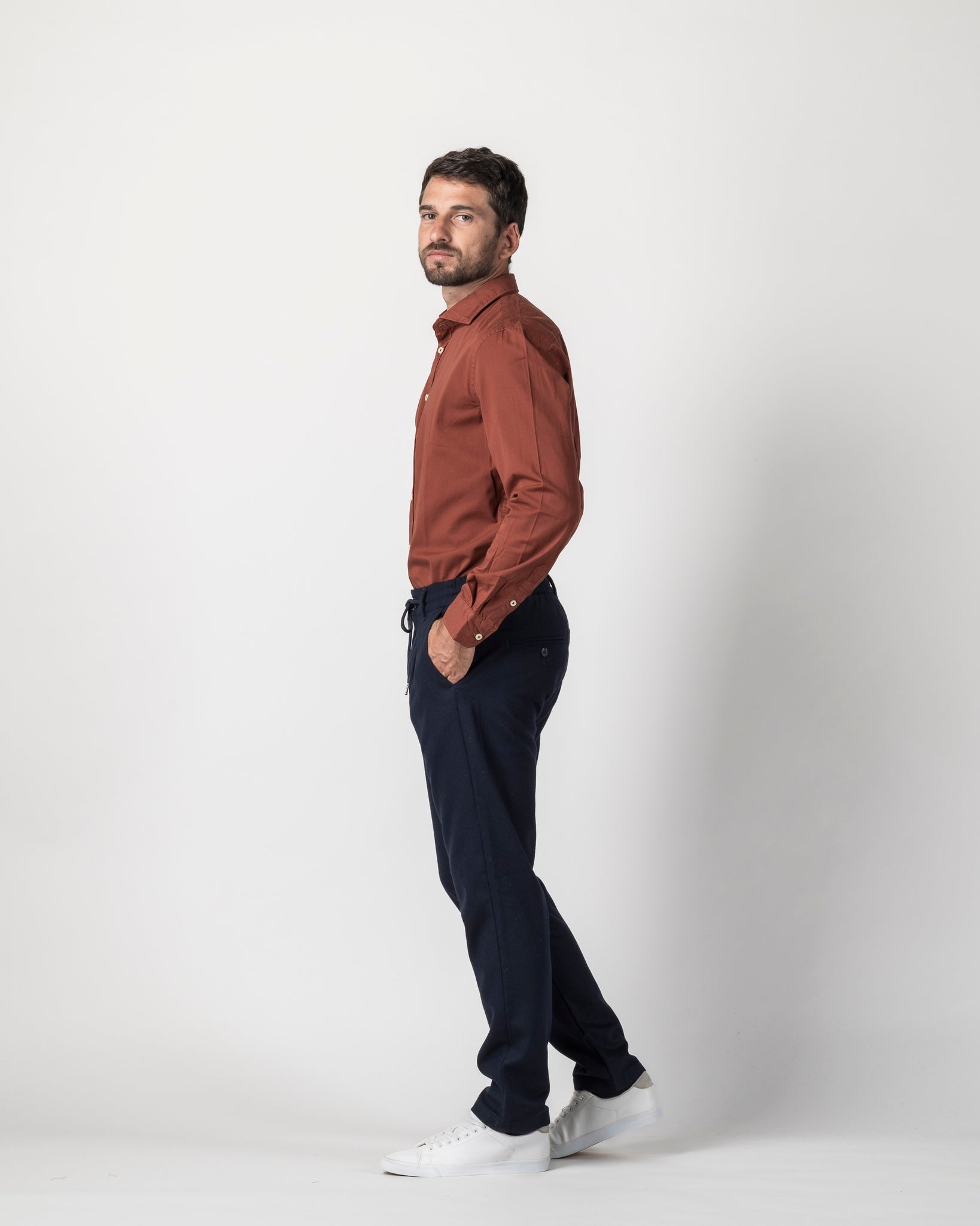 CHINO LONG LACCETTO