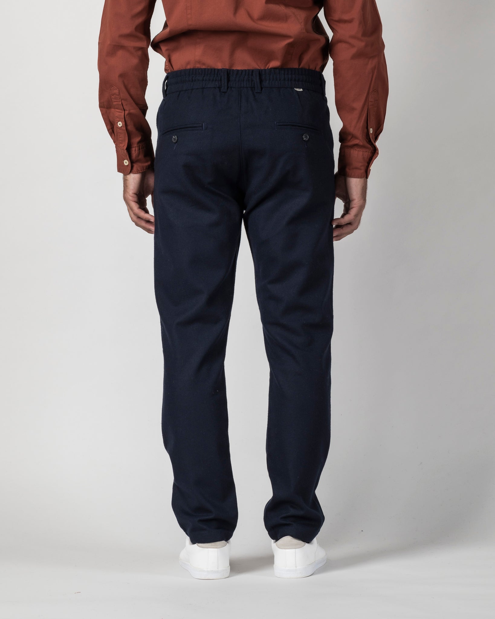 CHINO LONG LACCETTO