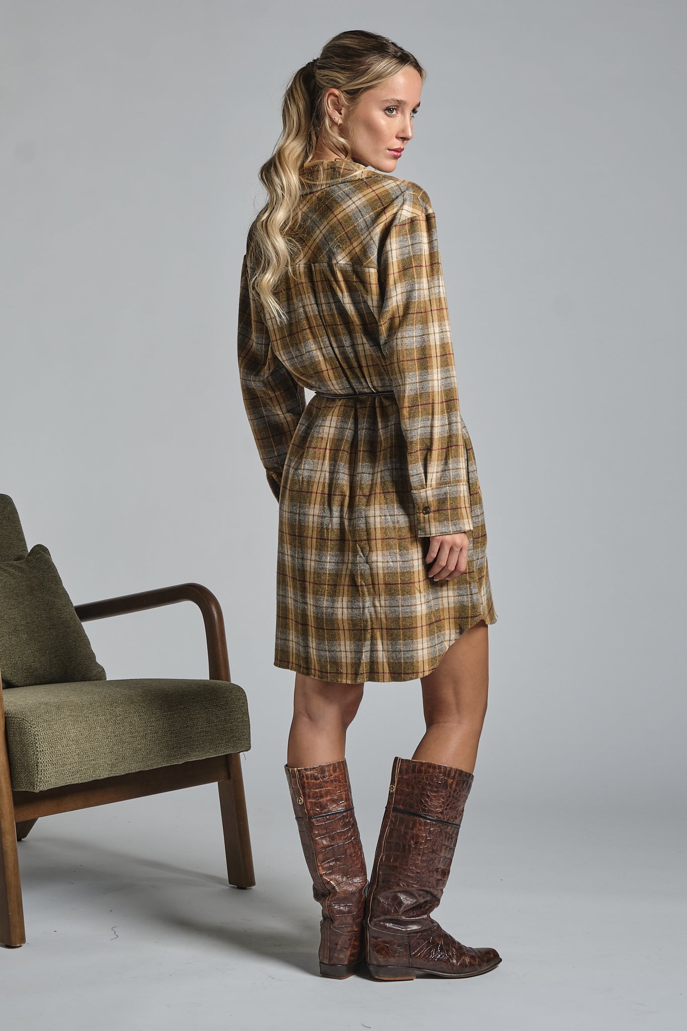 AMIRA DRESS SHIRT NECK IN MISXED MODAL