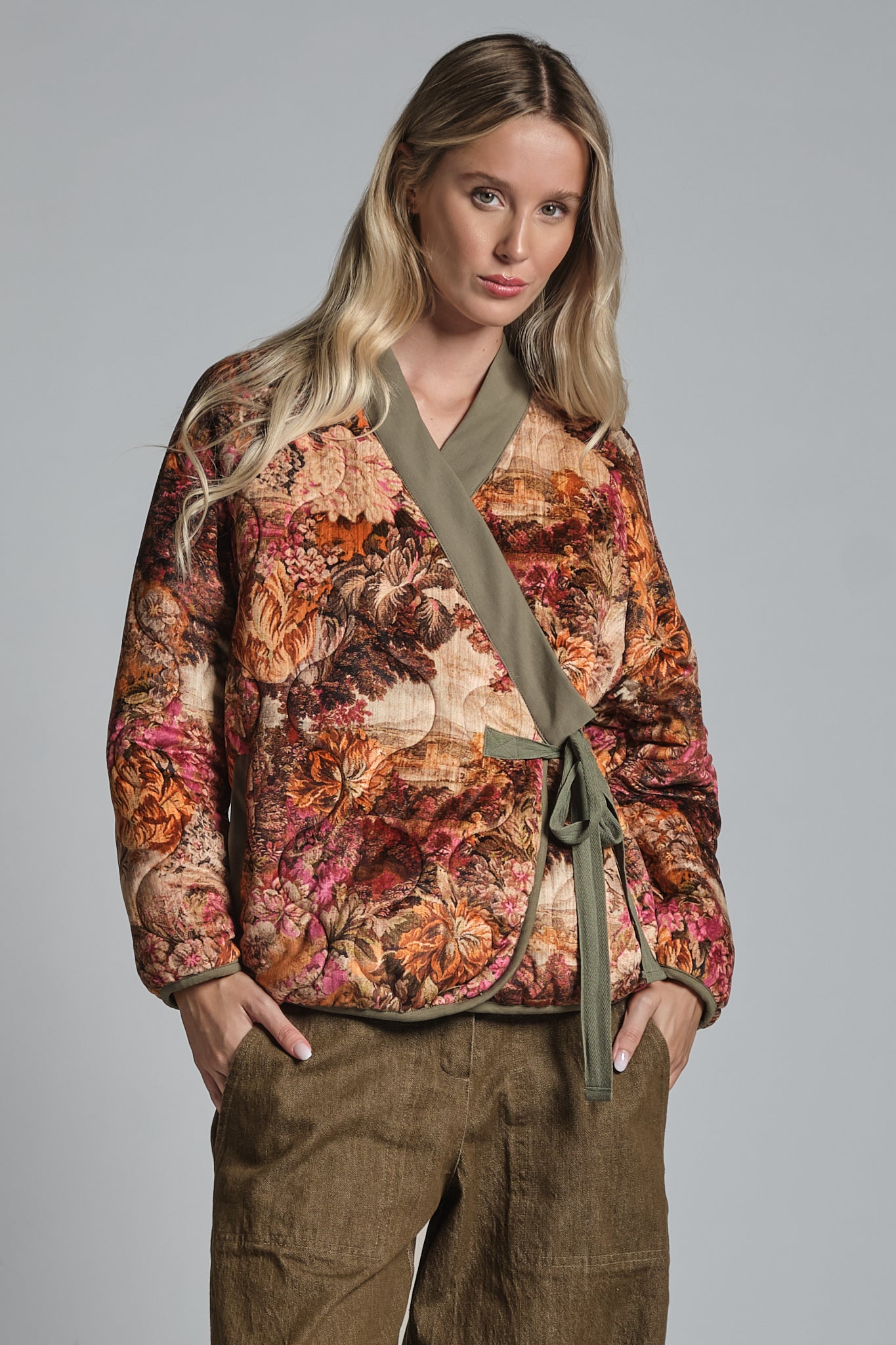 CLEO SHORT QUILTED JACKET IN COTTON STRETCH