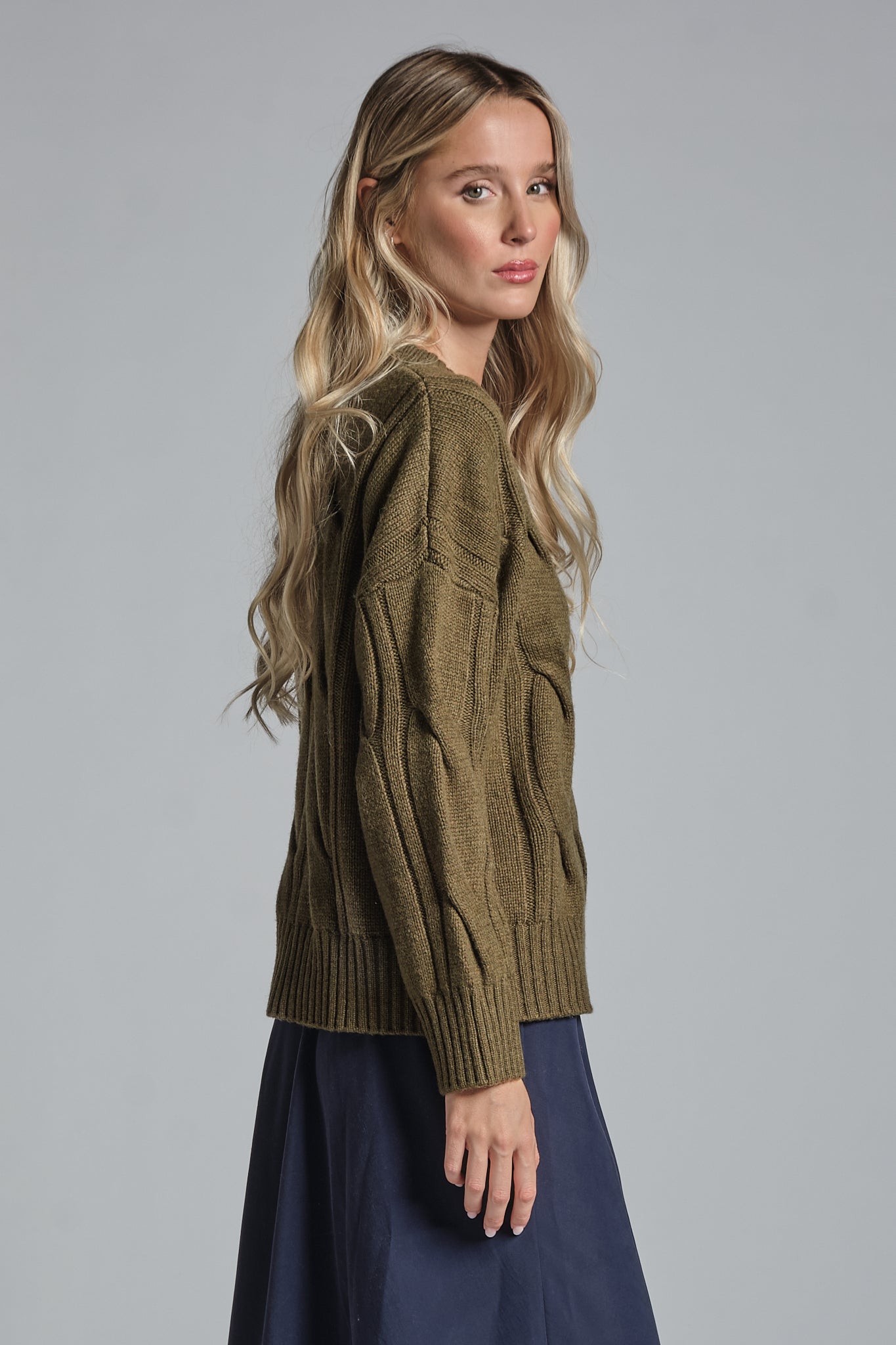 VALERY V NECK IN MIXED WOOL