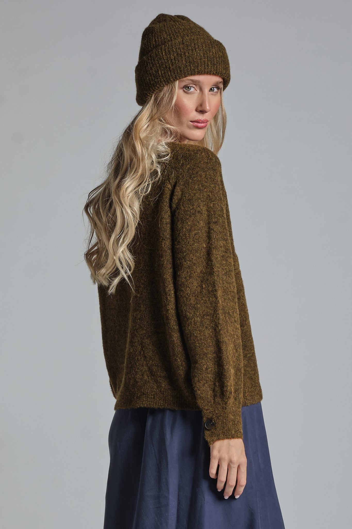 GILLY ROUND NECK IN MIXED ALPACA