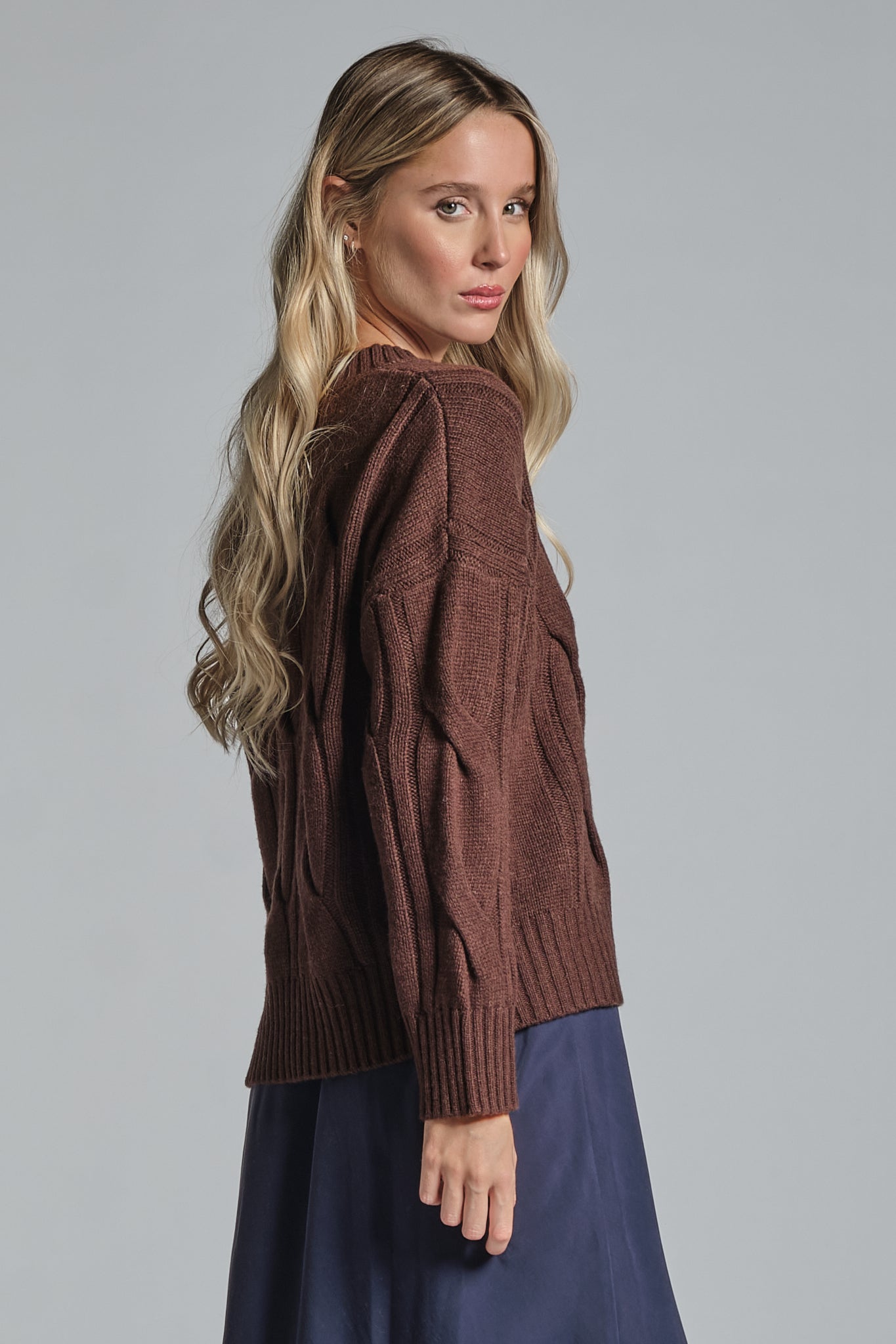 VALERY V NECK IN MIXED WOOL