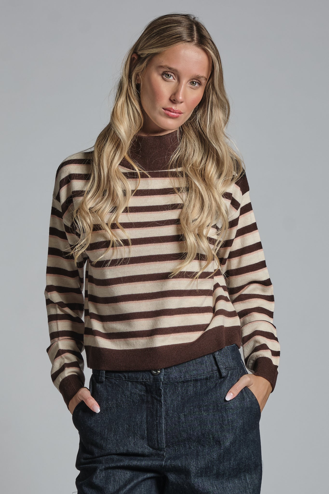 JEANNA SWEATER TURTLE NECK IN WOOL MERCERIZED