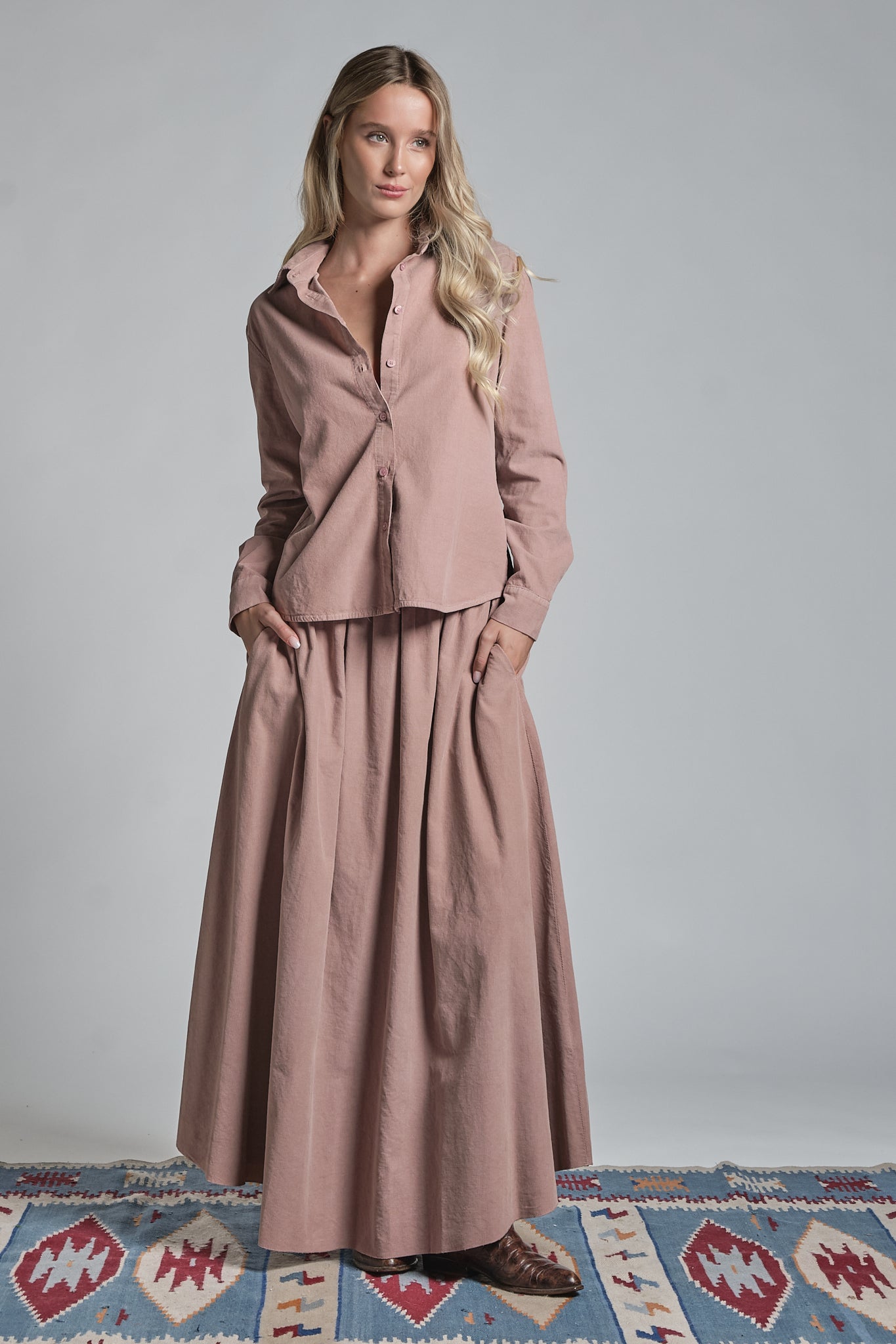 DELPHINE LONG SKIRT IN CORDUROY