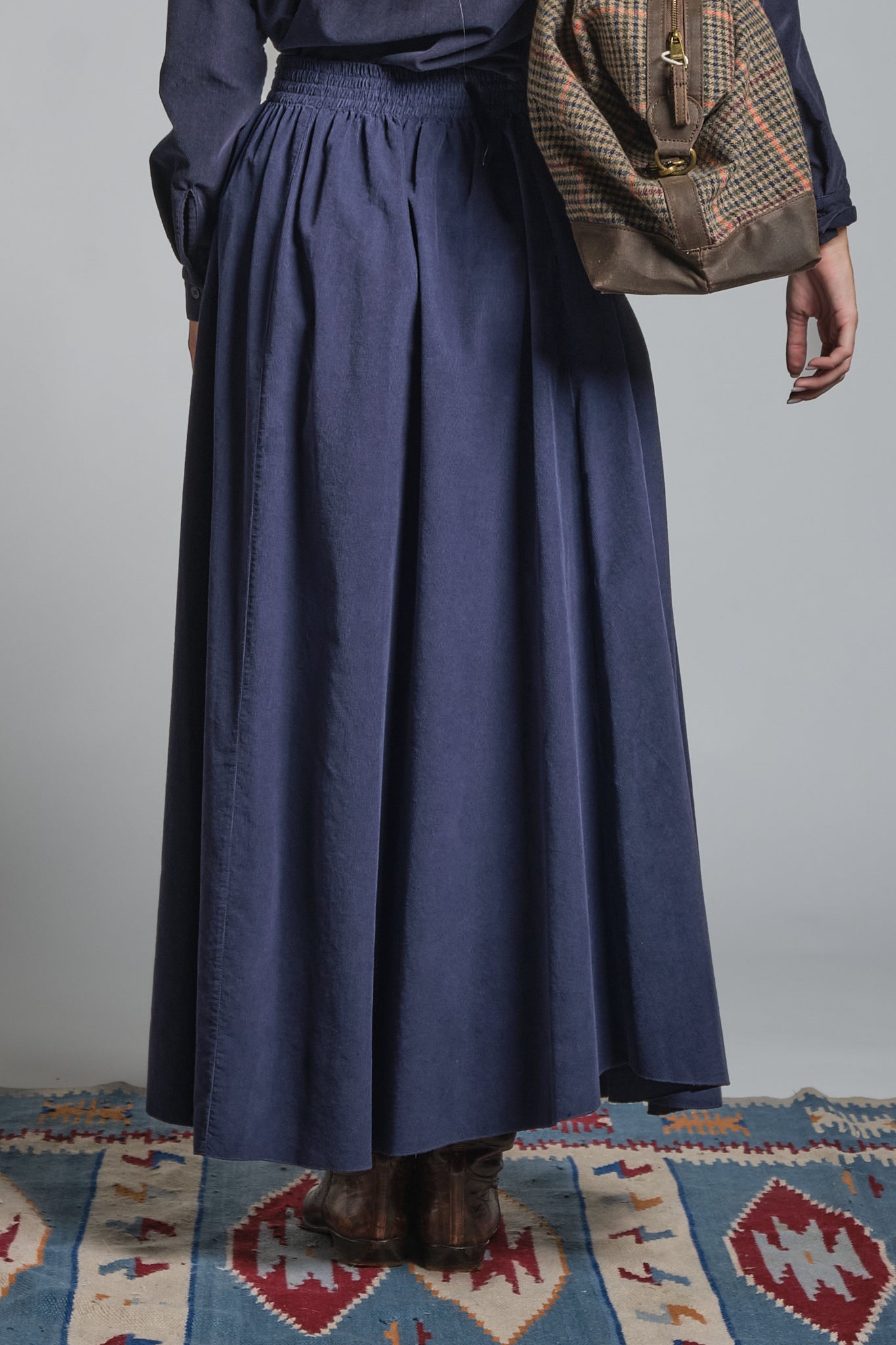 DELPHINE LONG SKIRT IN CORDUROY