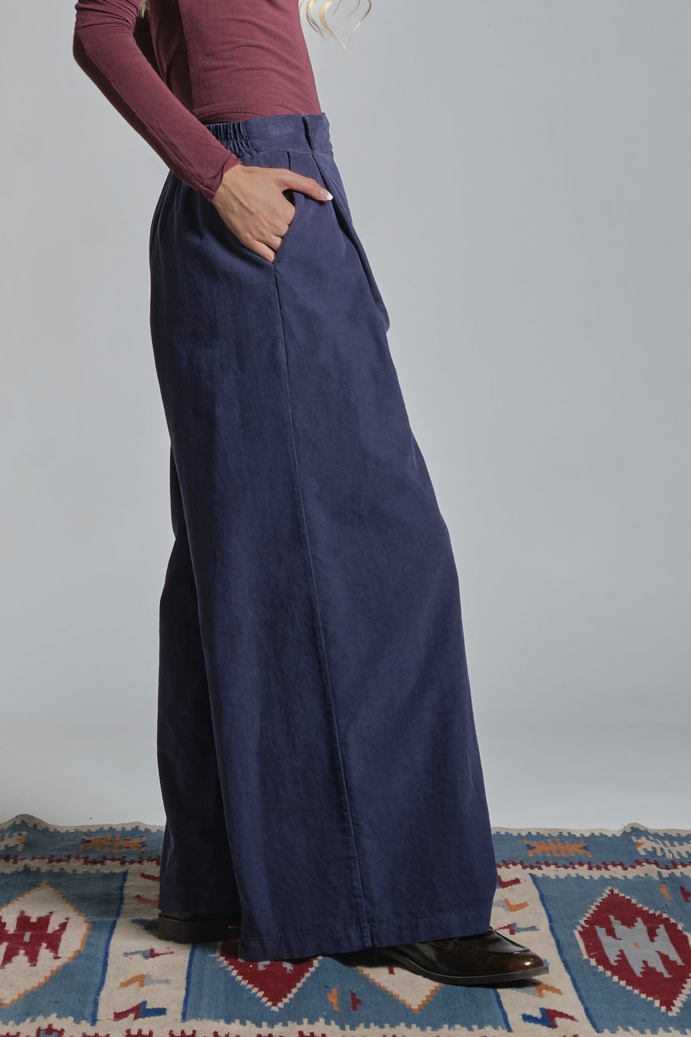 PELIA TROUSER IN CORDUROY