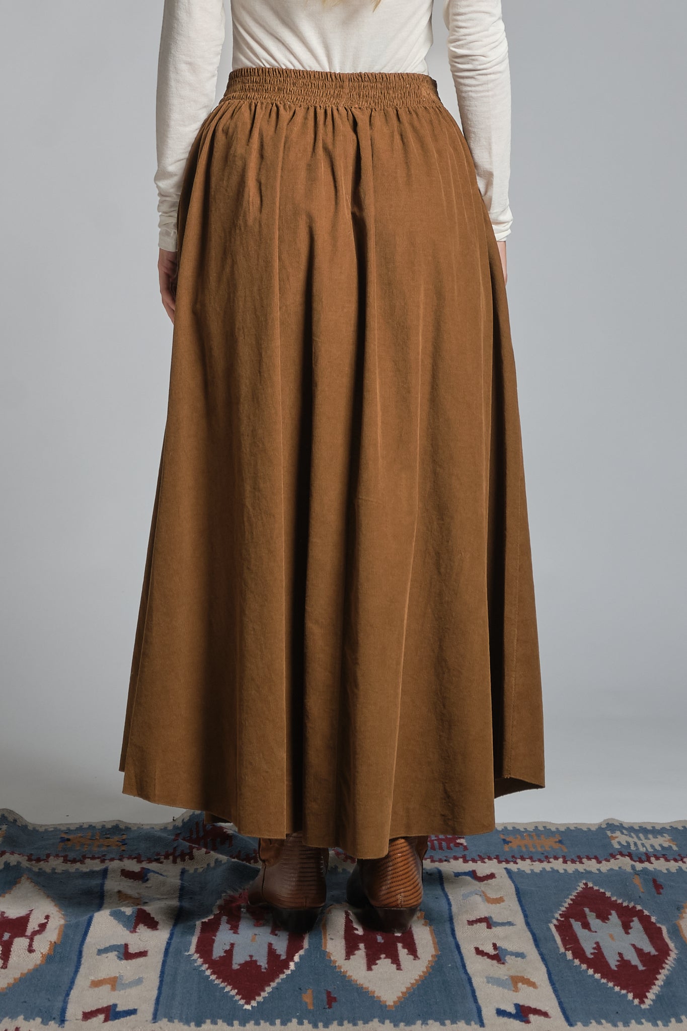 DELPHINE LONG SKIRT IN CORDUROY