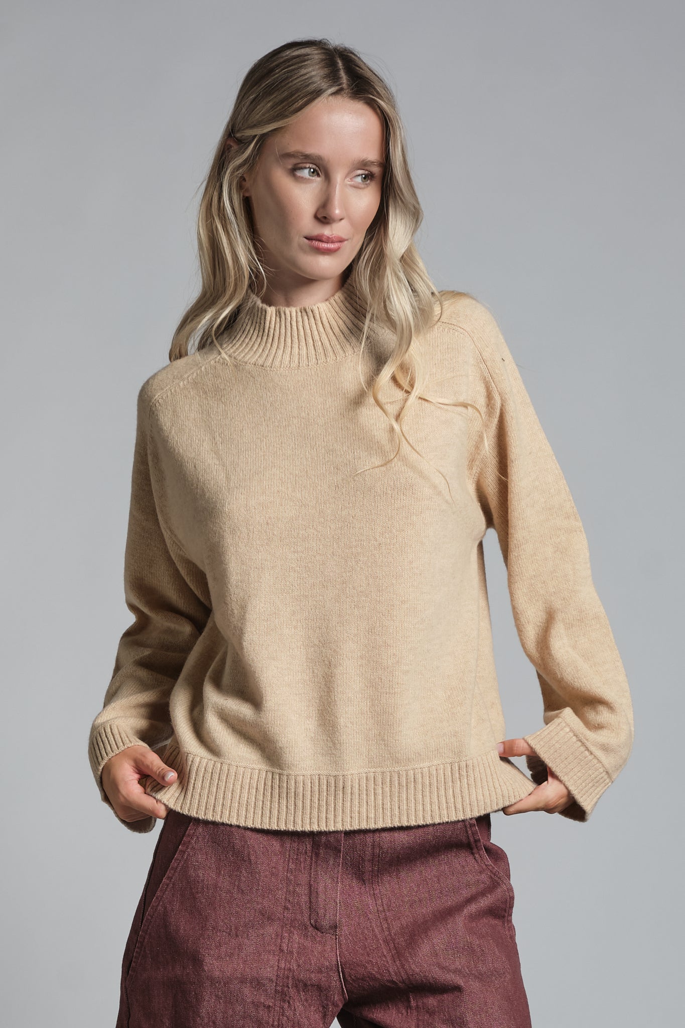 MYA TURTLENCK IN LAMBSWOOL