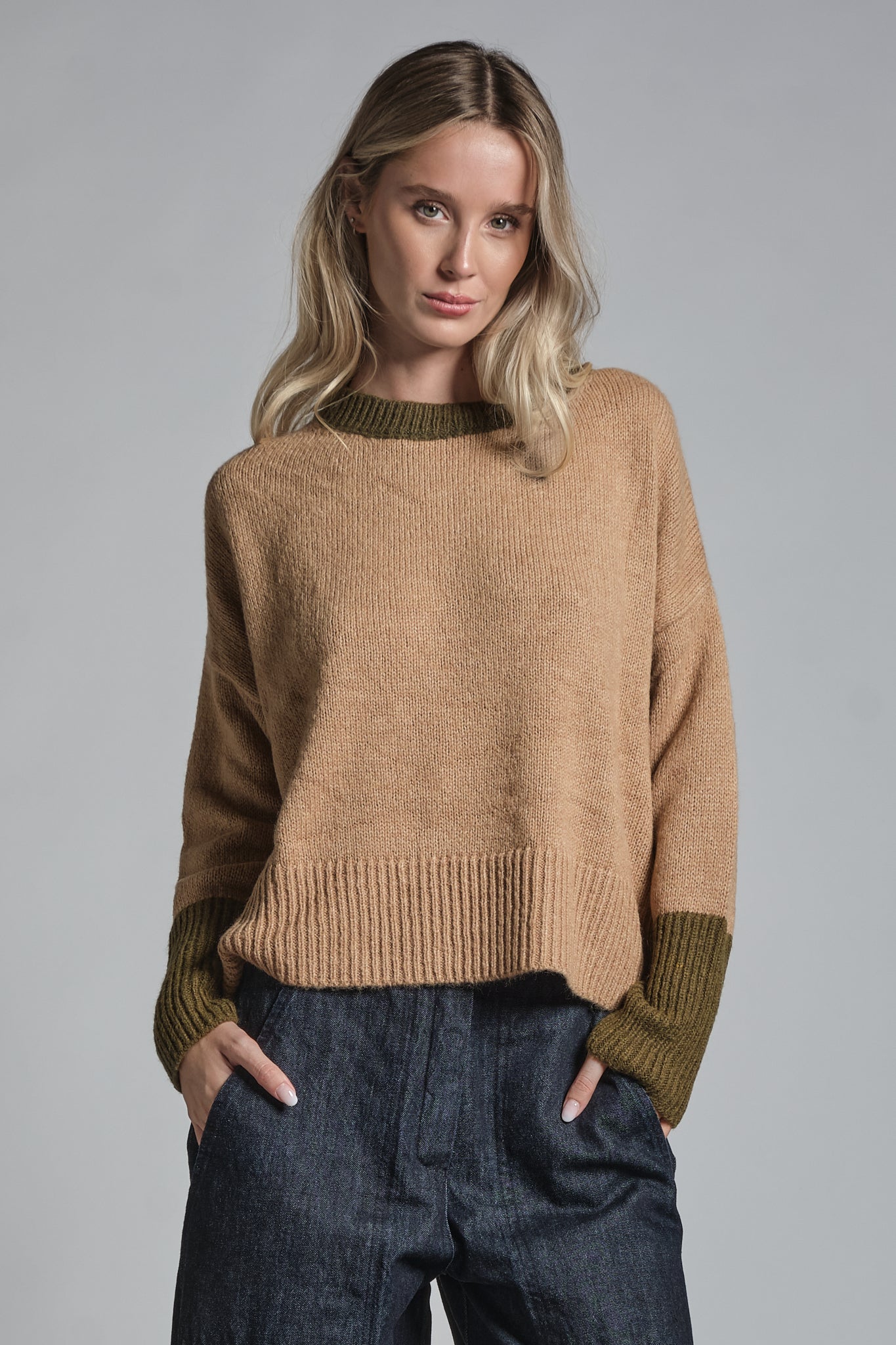 MALI ROUND NECK IN MIXED WOOL