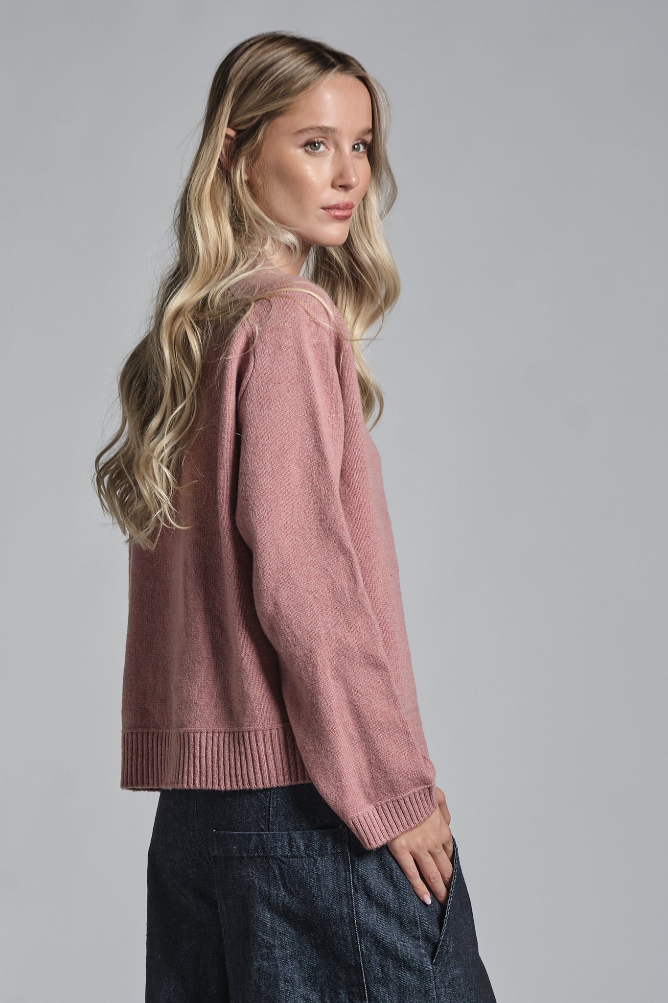 GERY ROUND NECK IN LAMBSWOOL