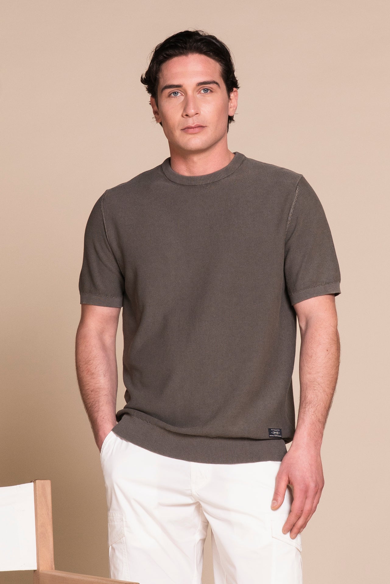 JARED ROUND NECK