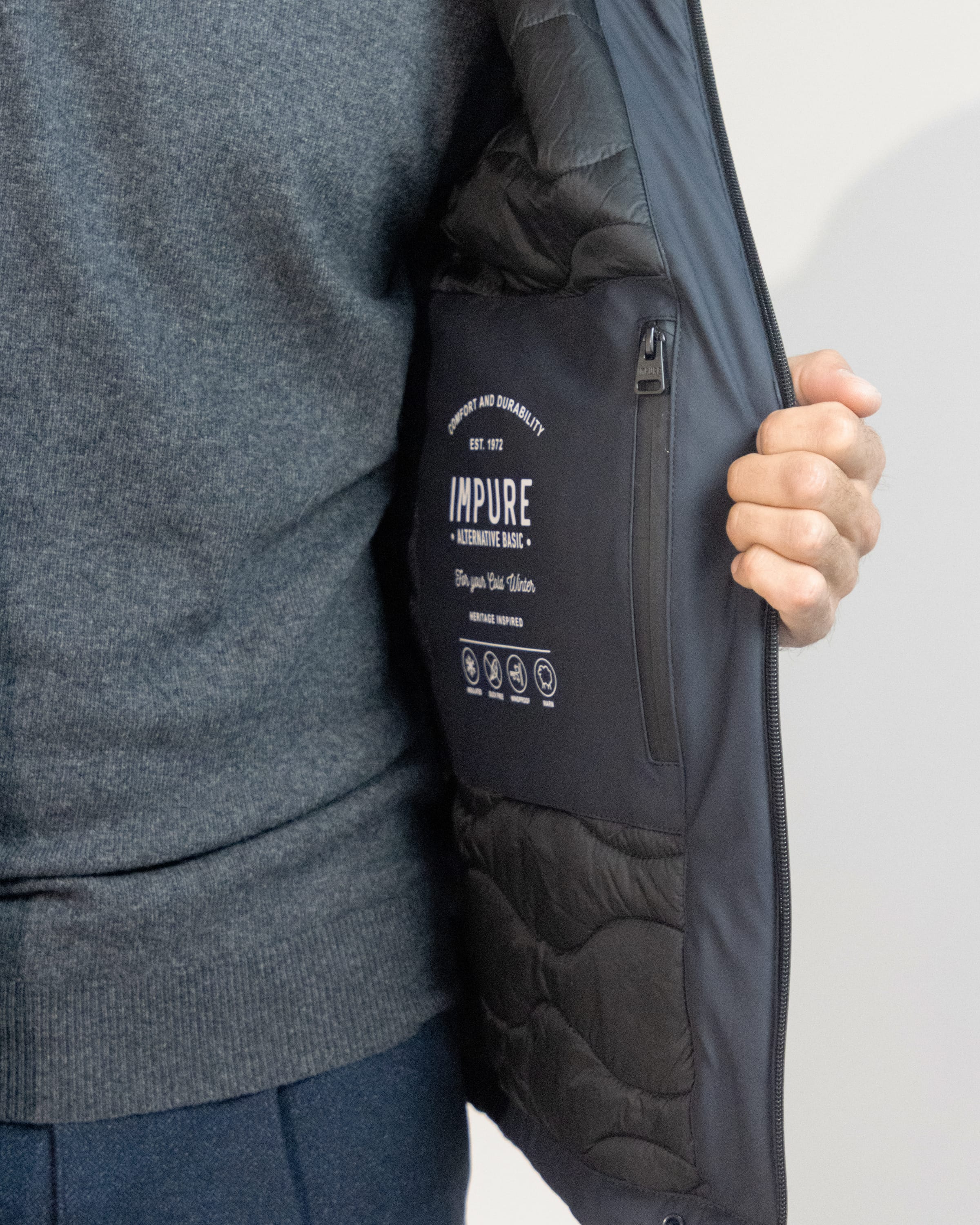 TECHNICAL JACKET