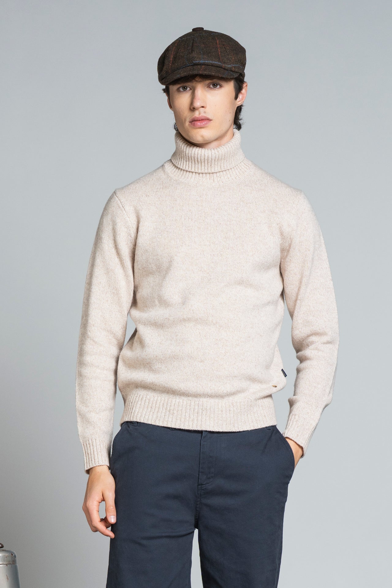 JOHN TURTLENECK IN MOULINE'