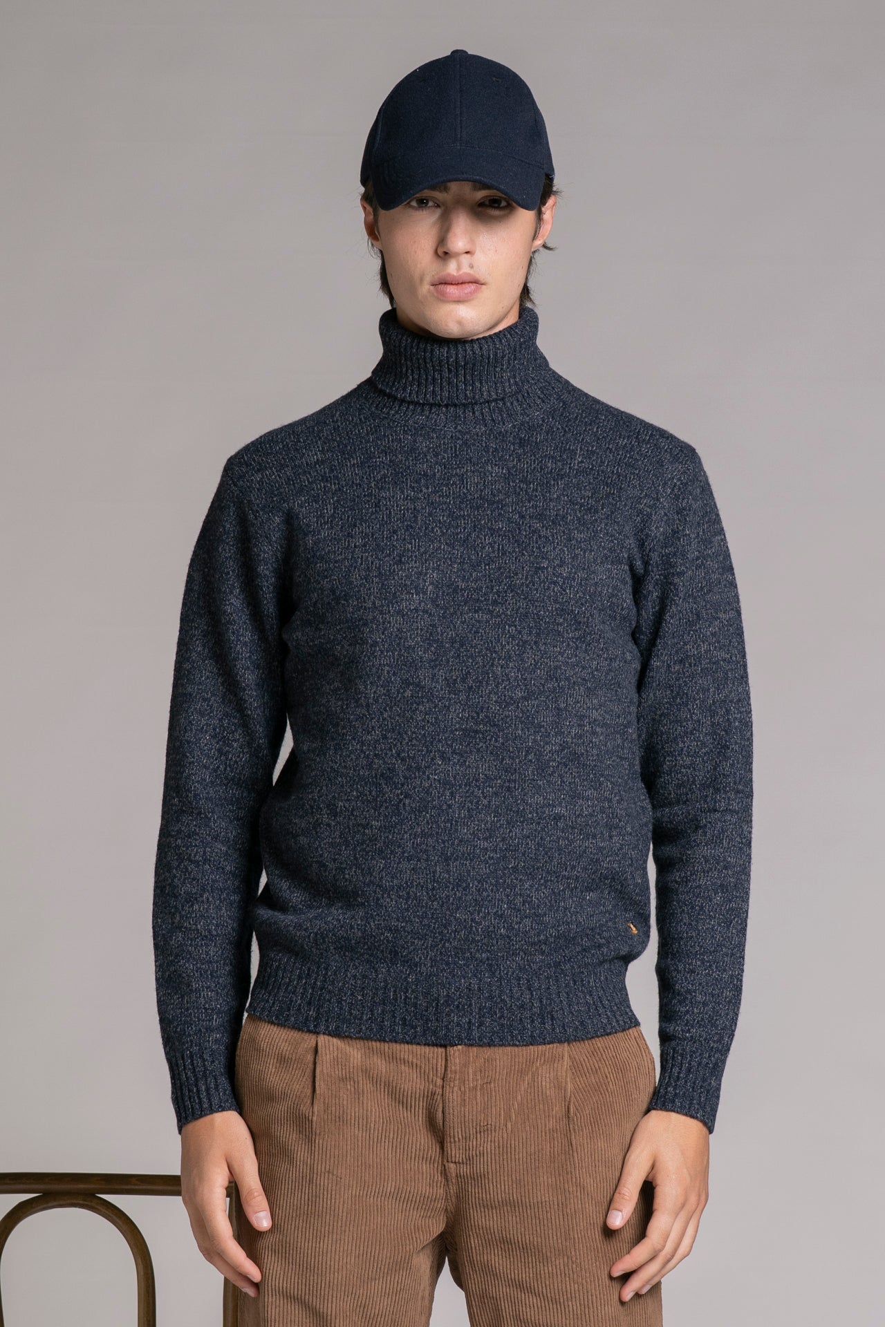 CHARLIE SWEATER 