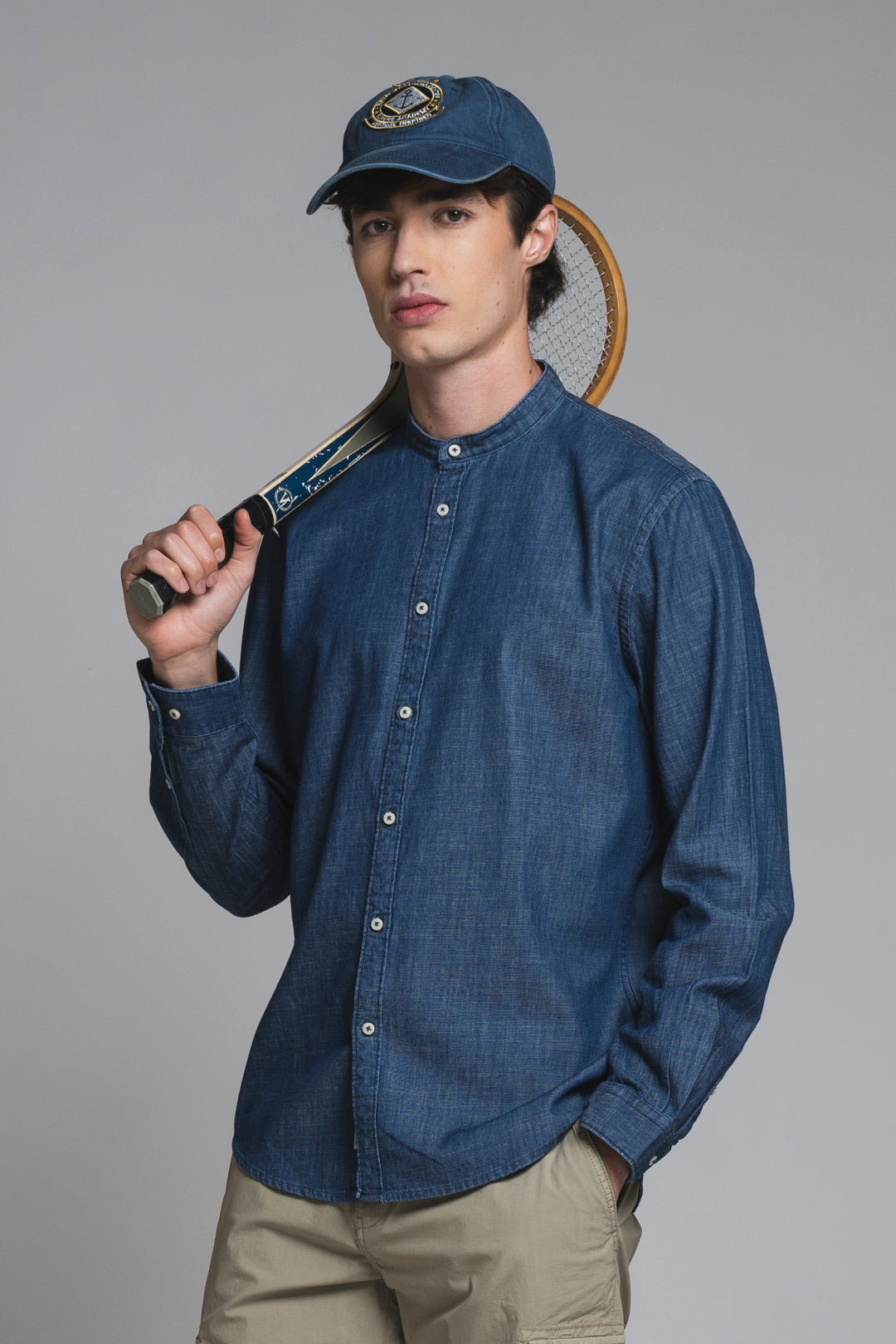 LARS KOREAN SHIRT IN SEERSUCKER