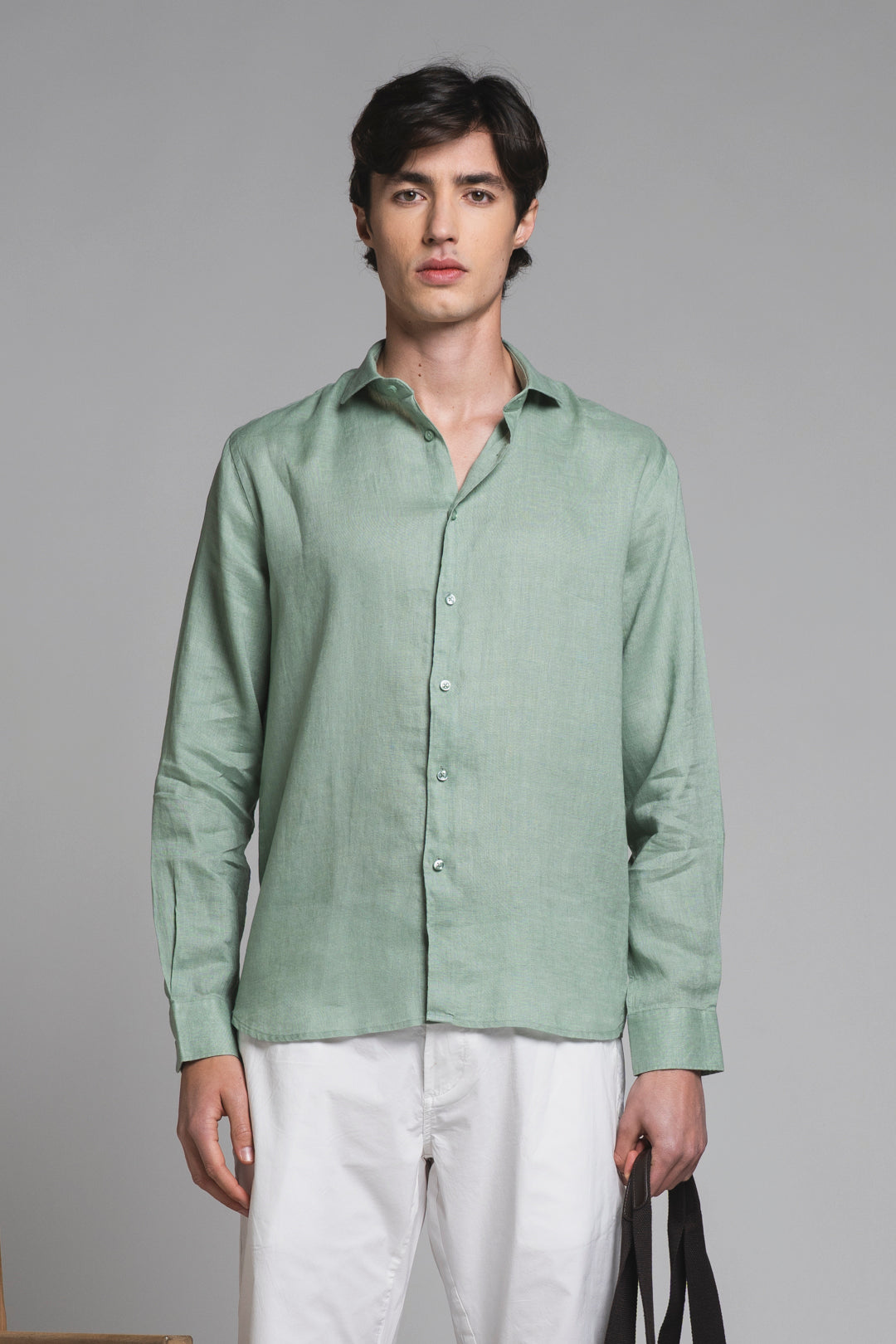 LARS KOREAN SHIRT IN SEERSUCKER