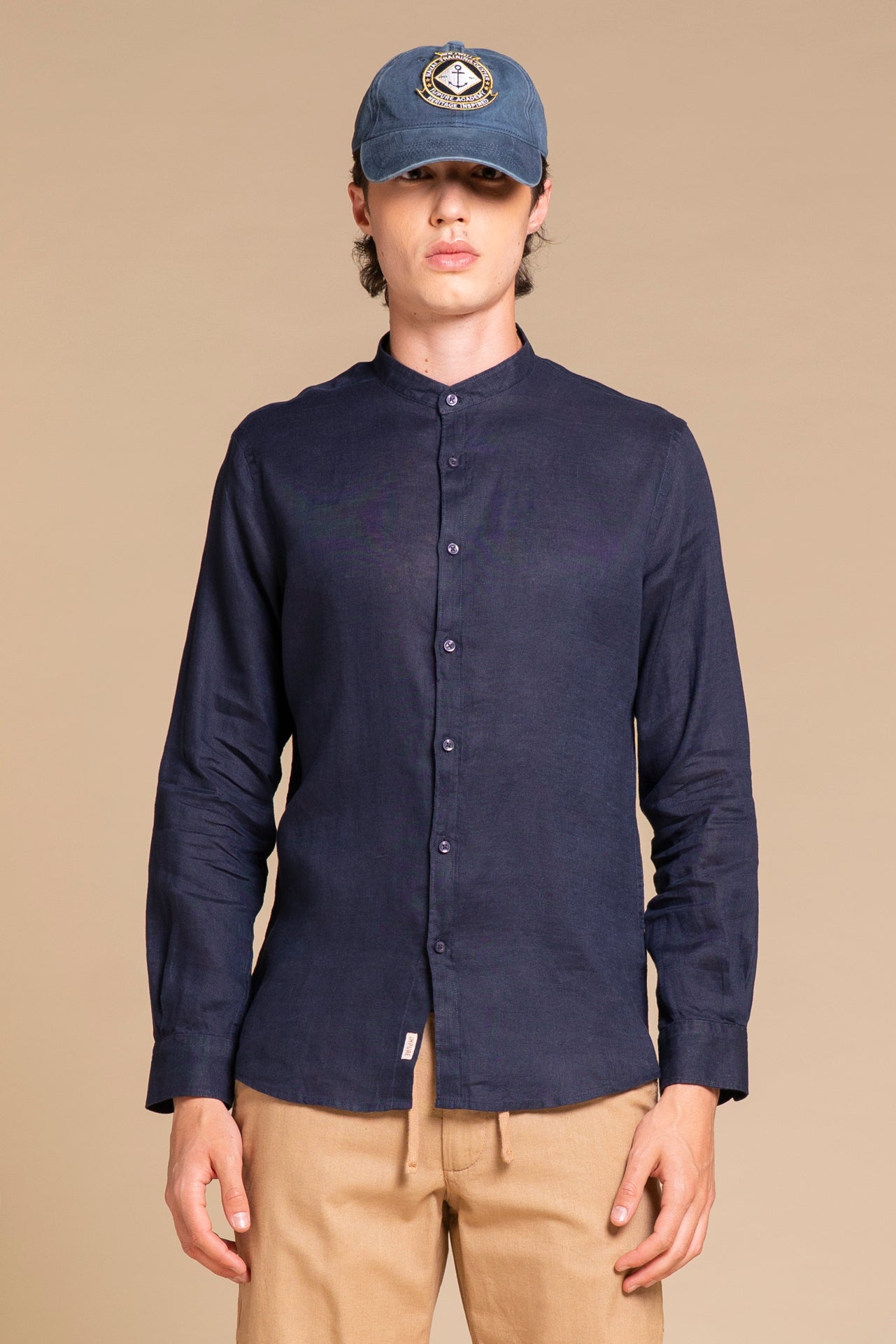 LARS COREANA IN LINEN