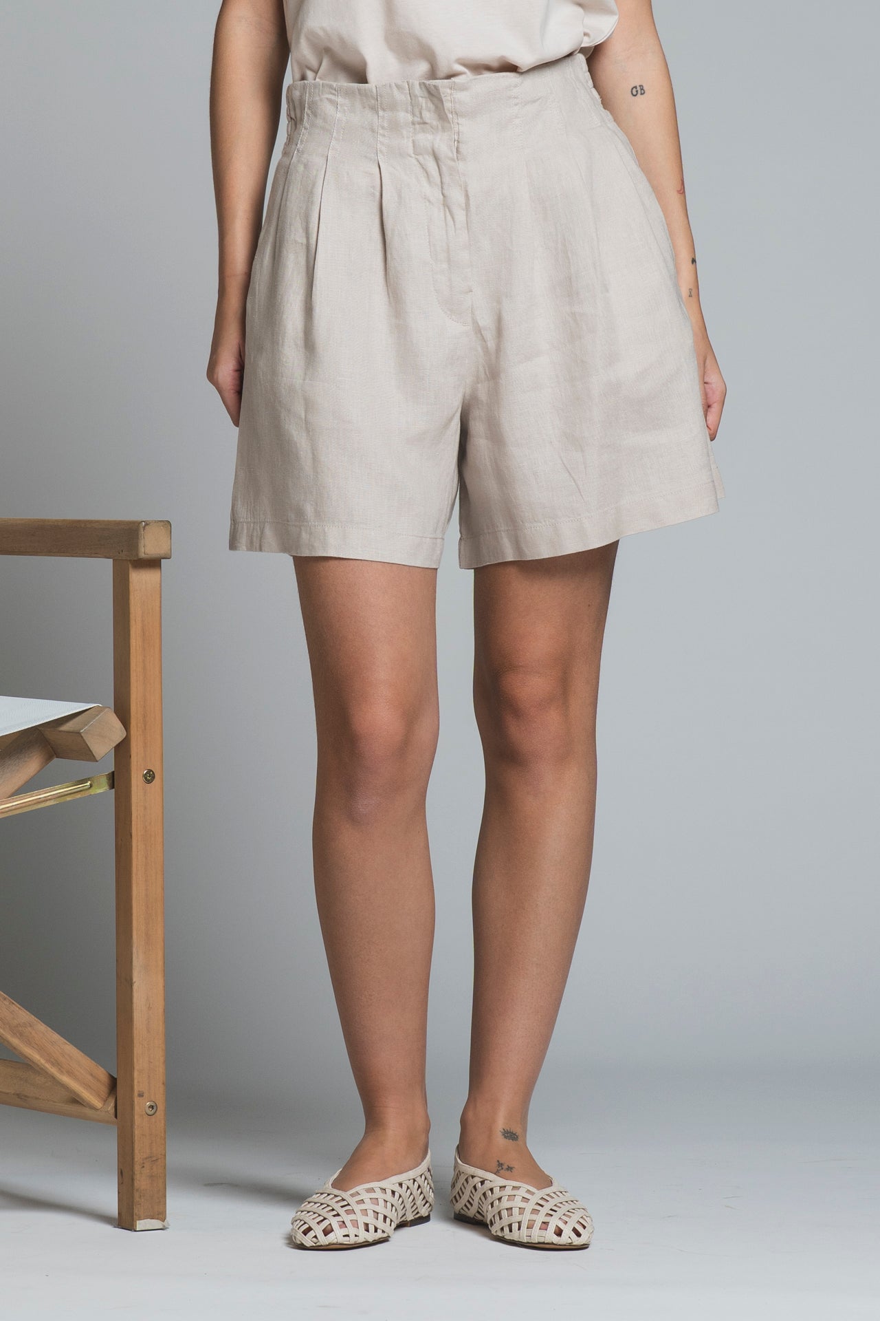 LENA CHINO SHORT PANTS IN 100% LINEN