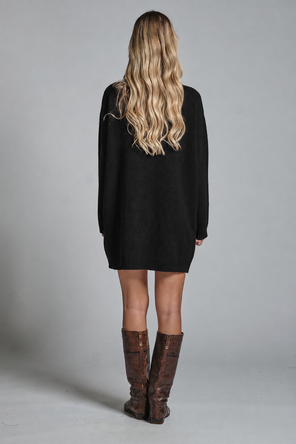 ALY ROUND NECK LONG IN LAMBSWOOL