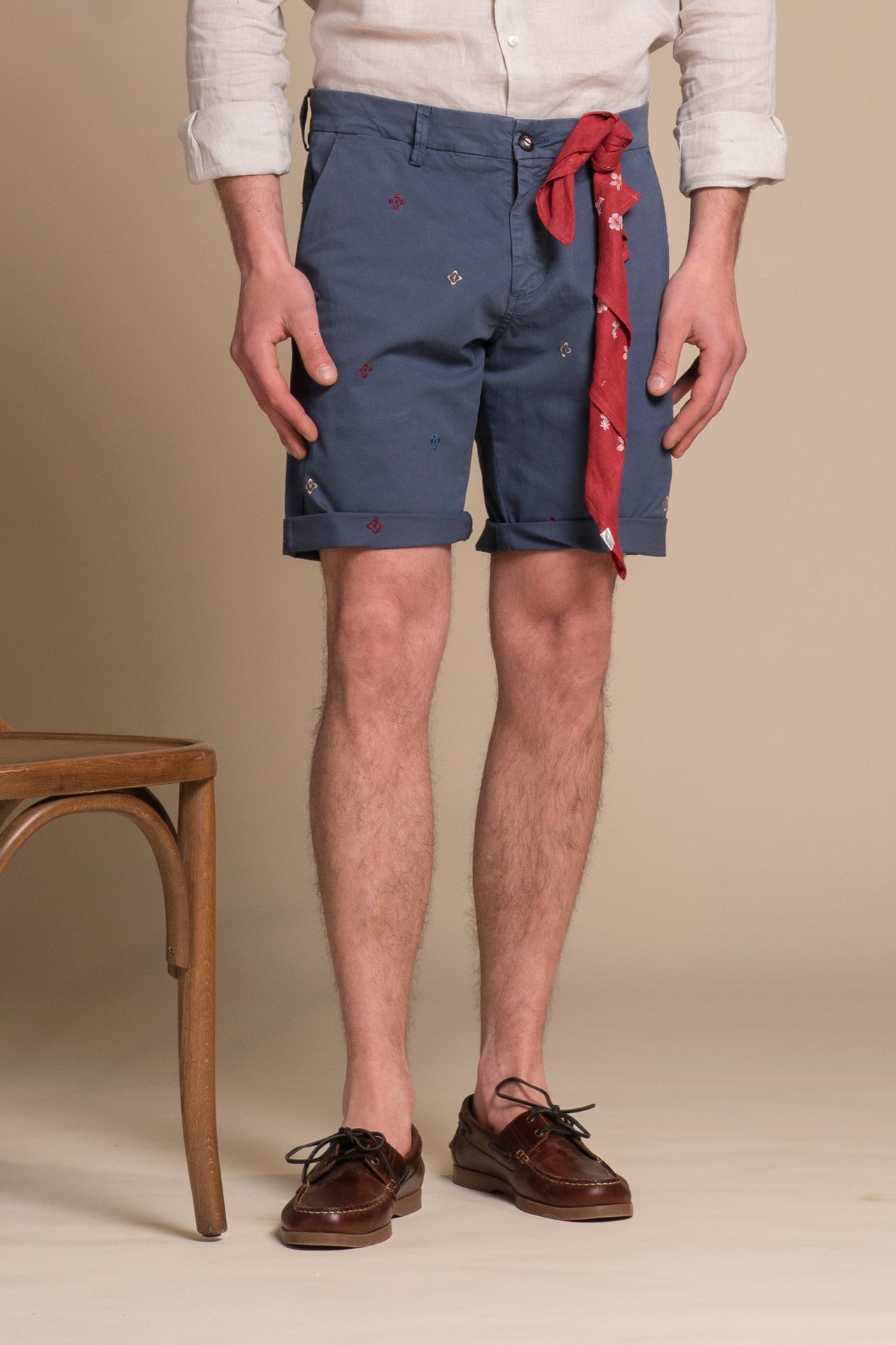 REY CHINO SHORT EMBROIDERY
