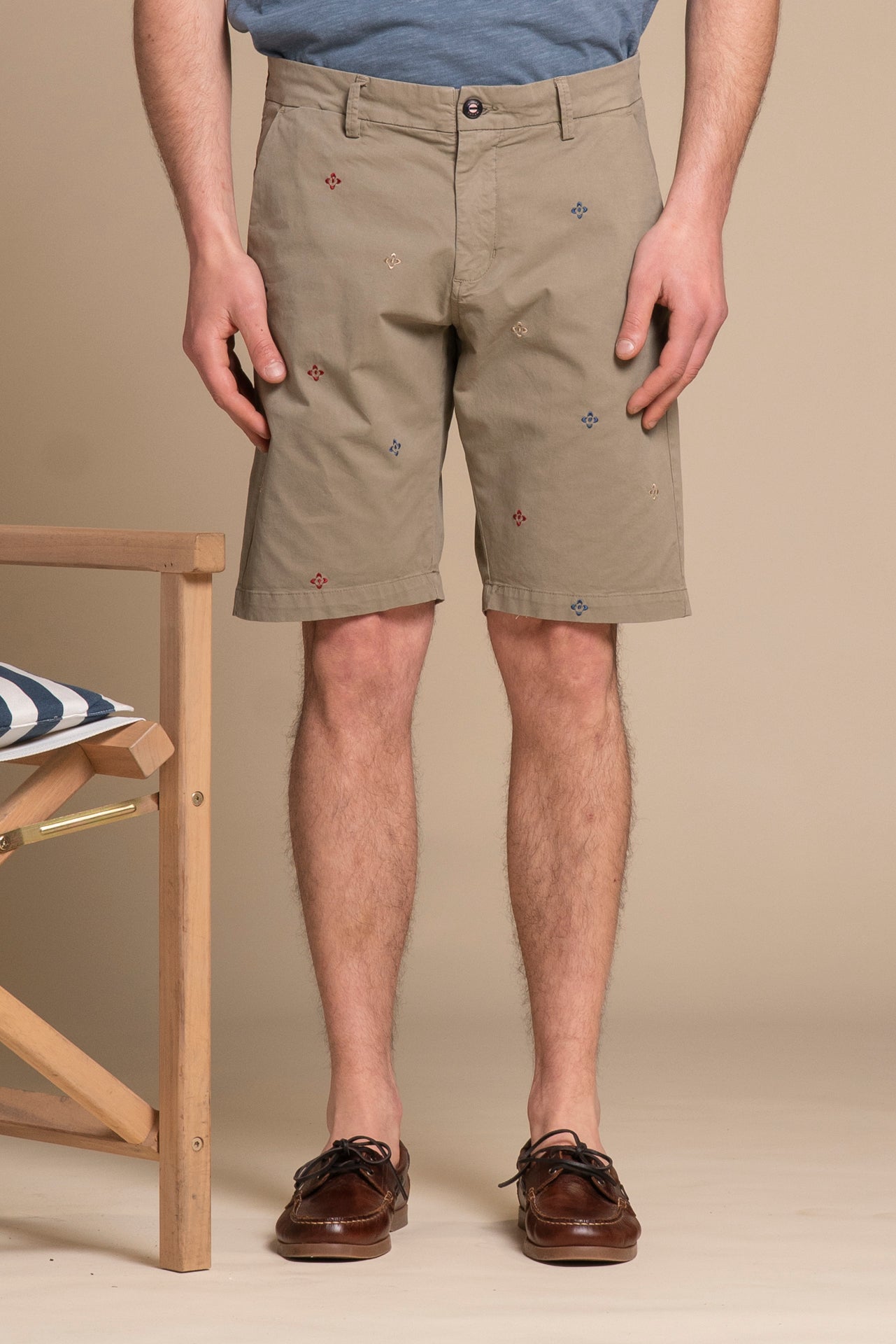 REY CHINO SHORT EMBROIDERY