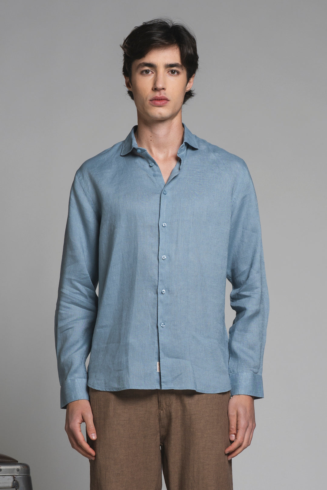 LARS KOREAN SHIRT IN SEERSUCKER