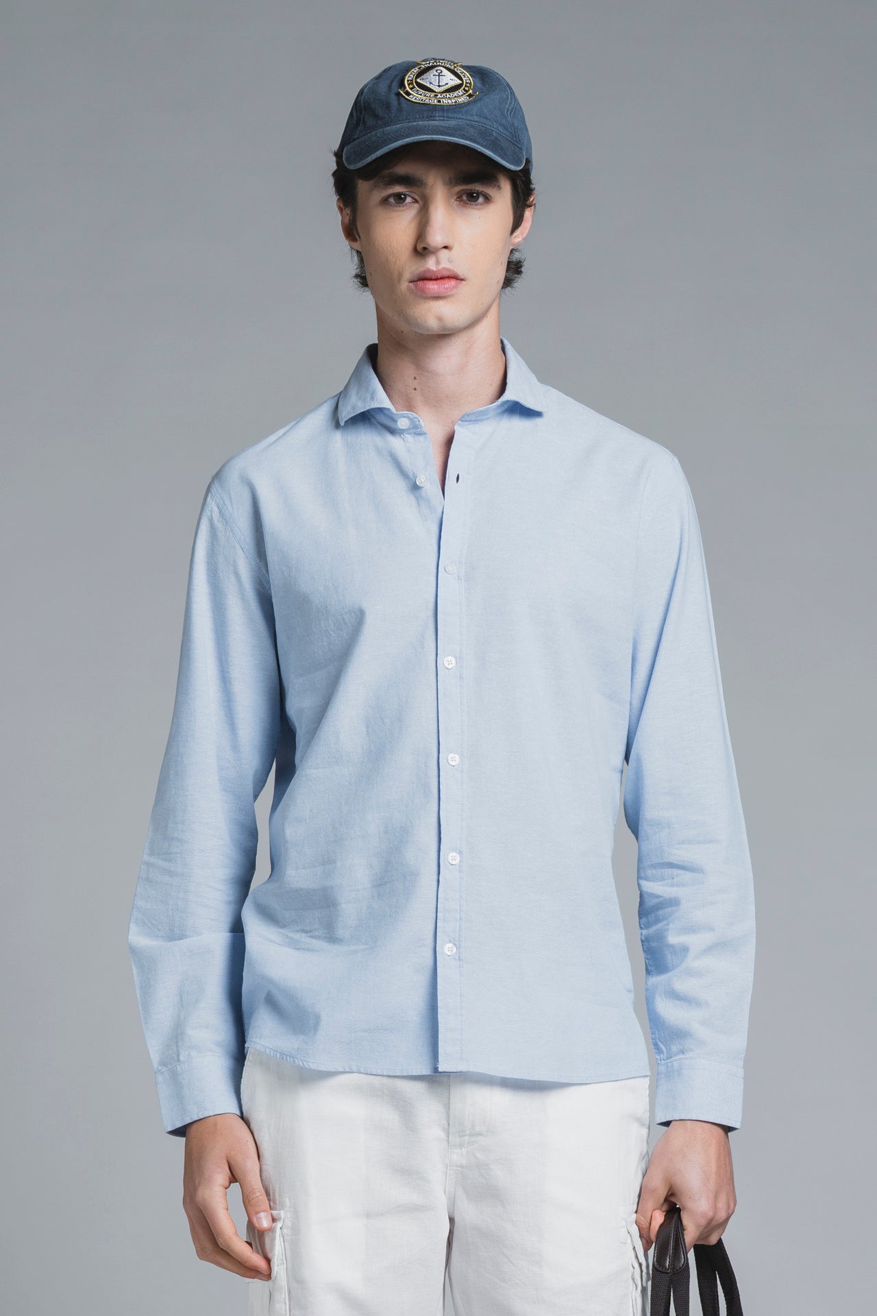 LARS KOREAN SHIRT IN SEERSUCKER