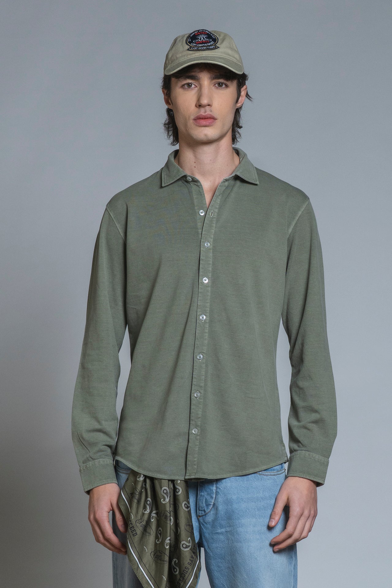 RILEY FRENCH COLLAR IN OXFORD PIQUET