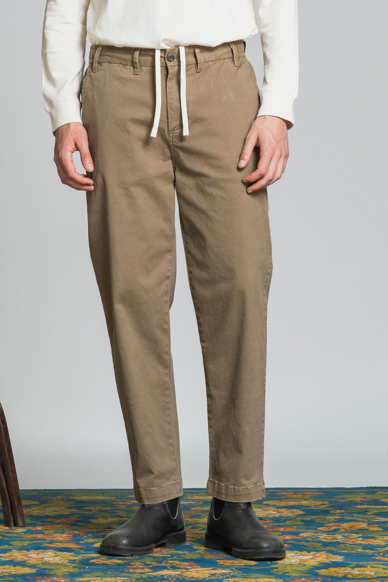 THEO CHINO LONG IN TWILL STRETCH