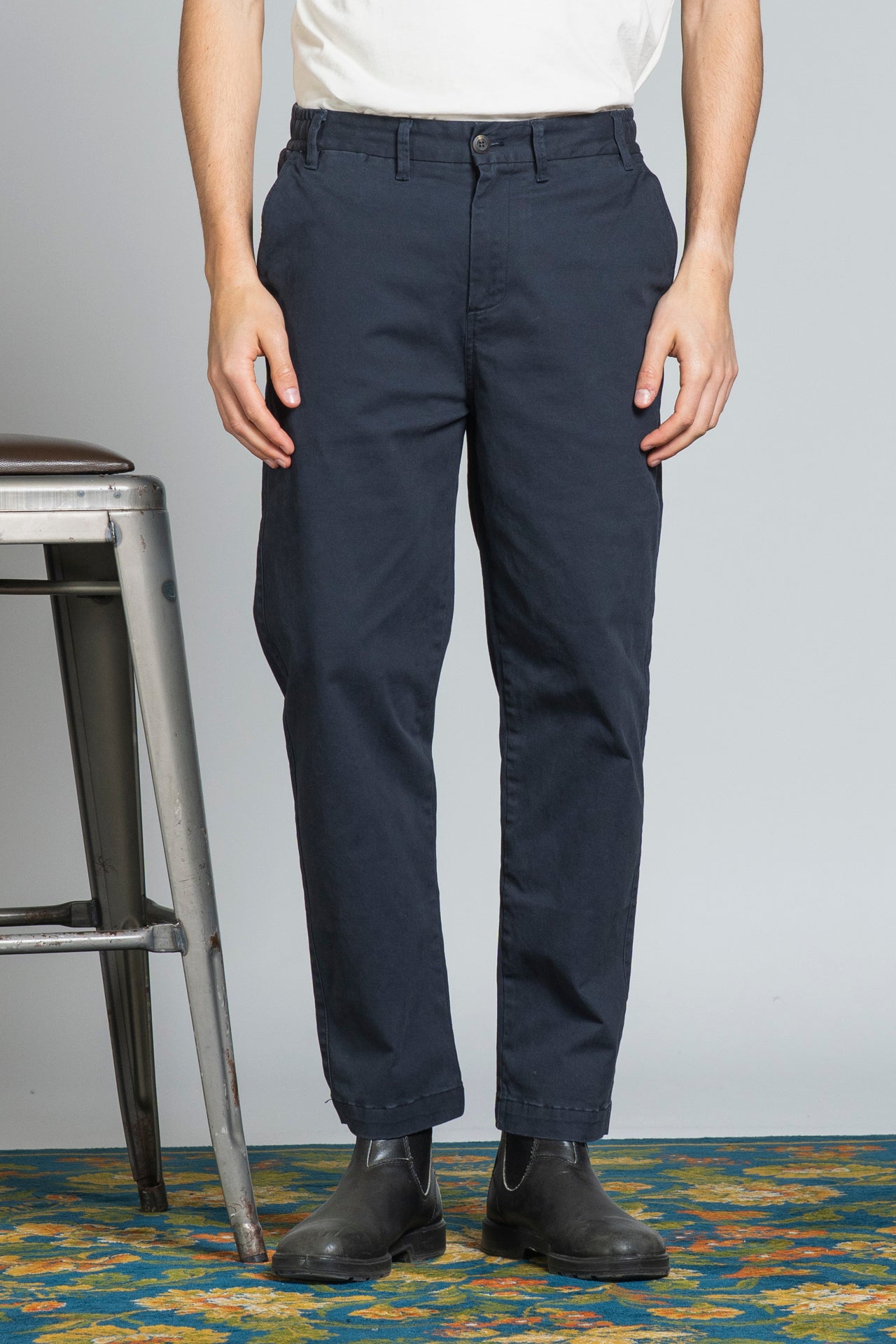 THEO CHINO LONG IN TWILL STRETCH