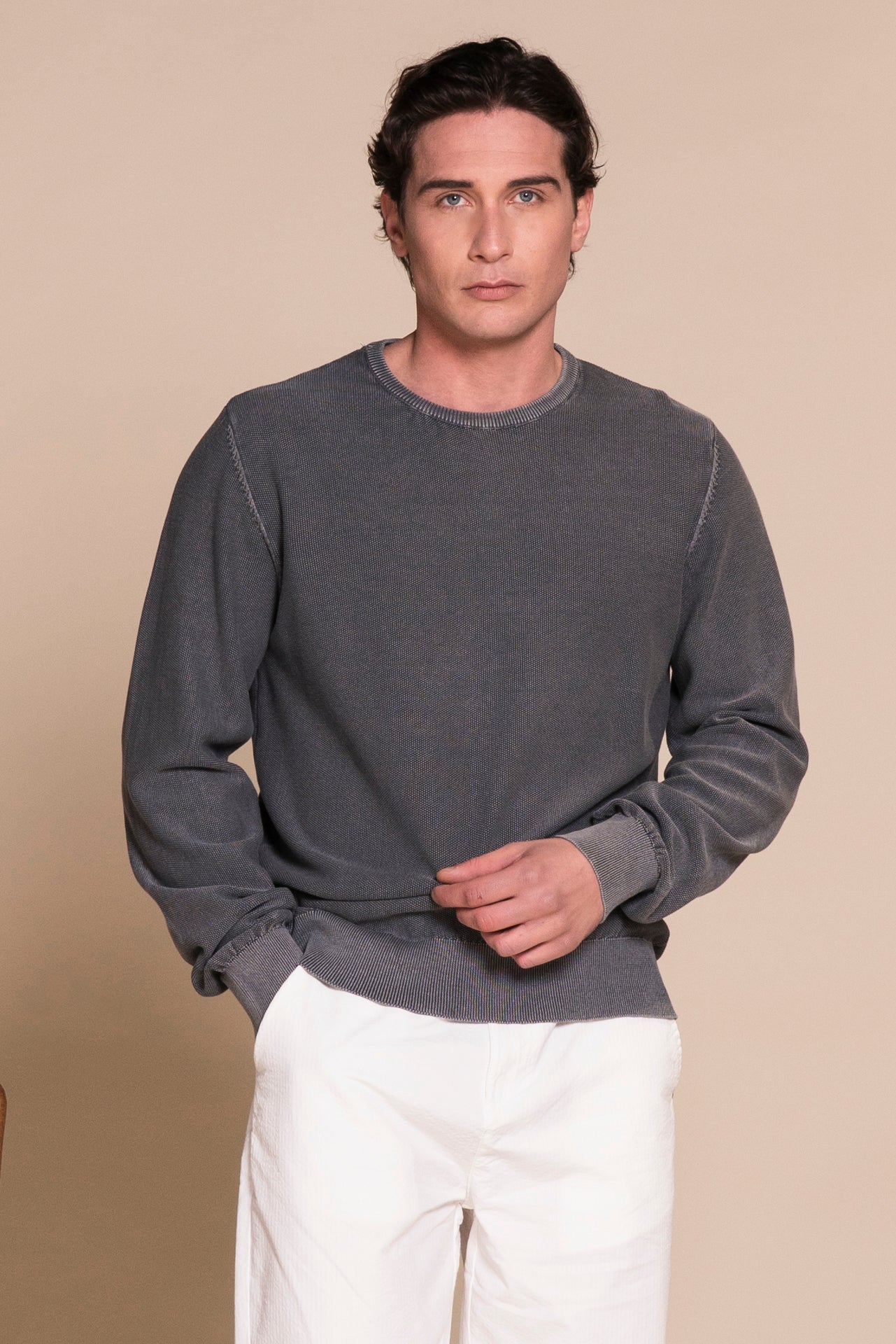TIMOTHY ROUND NECK