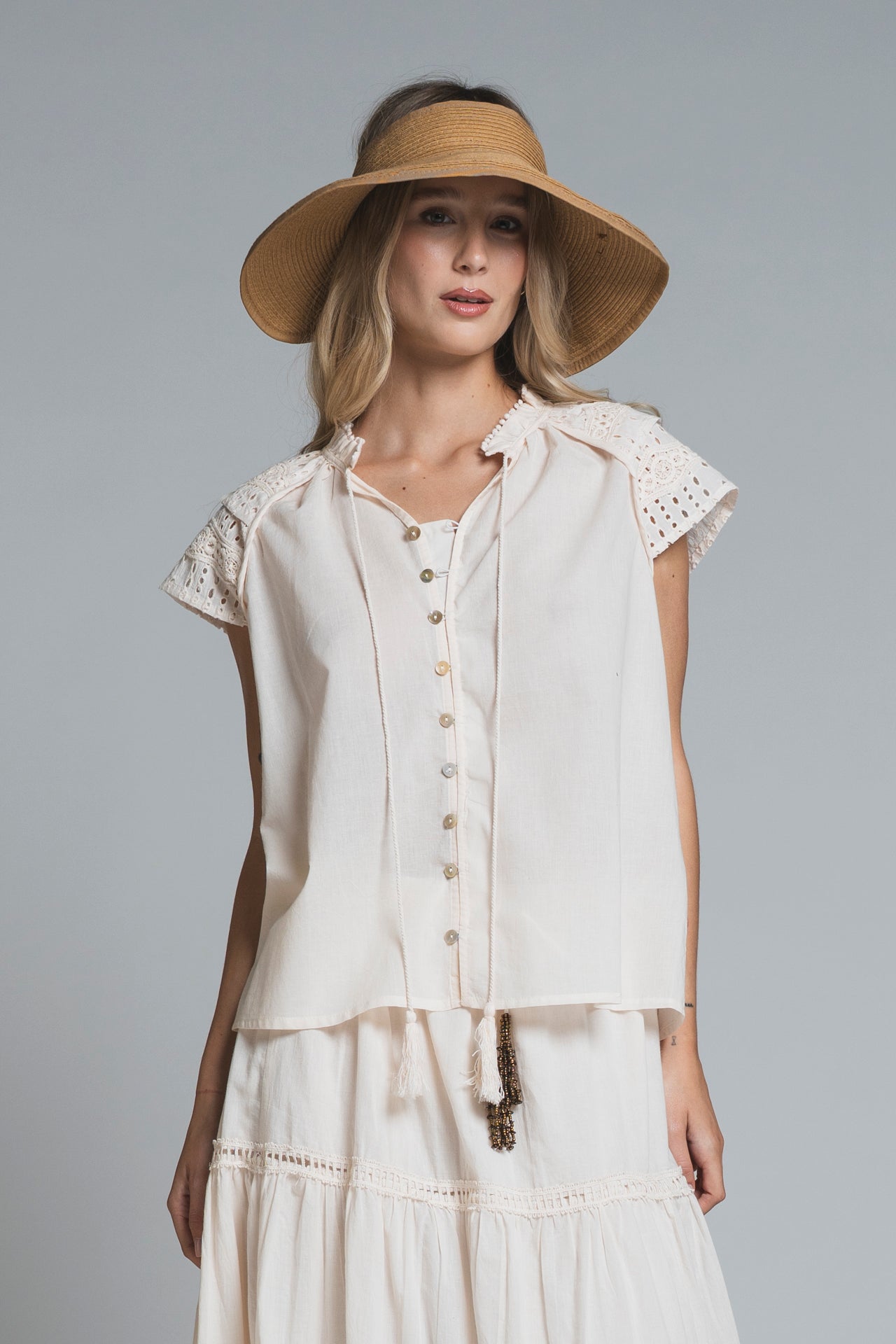 SOPHIA LINEN BLOUSE