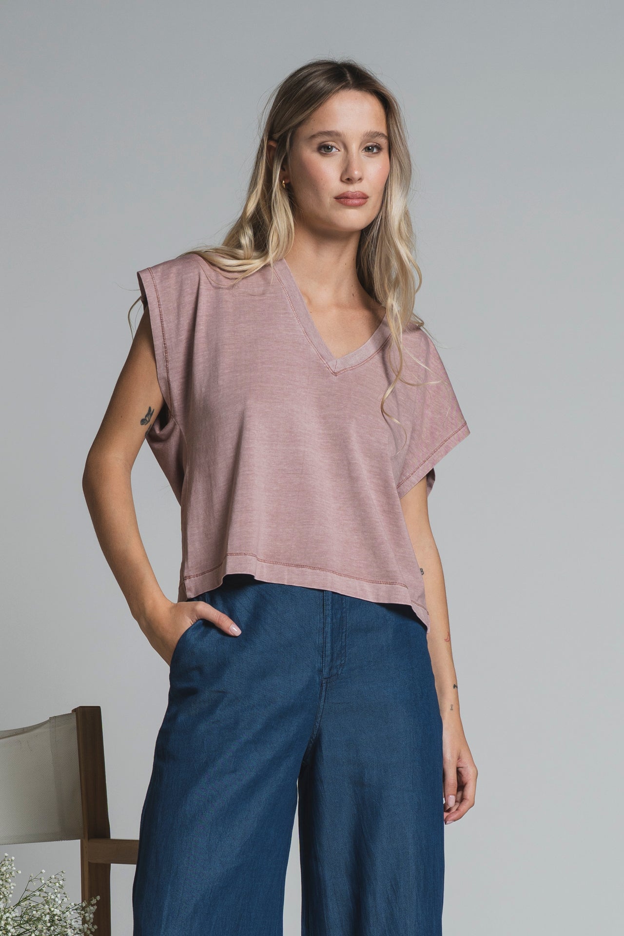 TRACE V NECK IN JERSEY