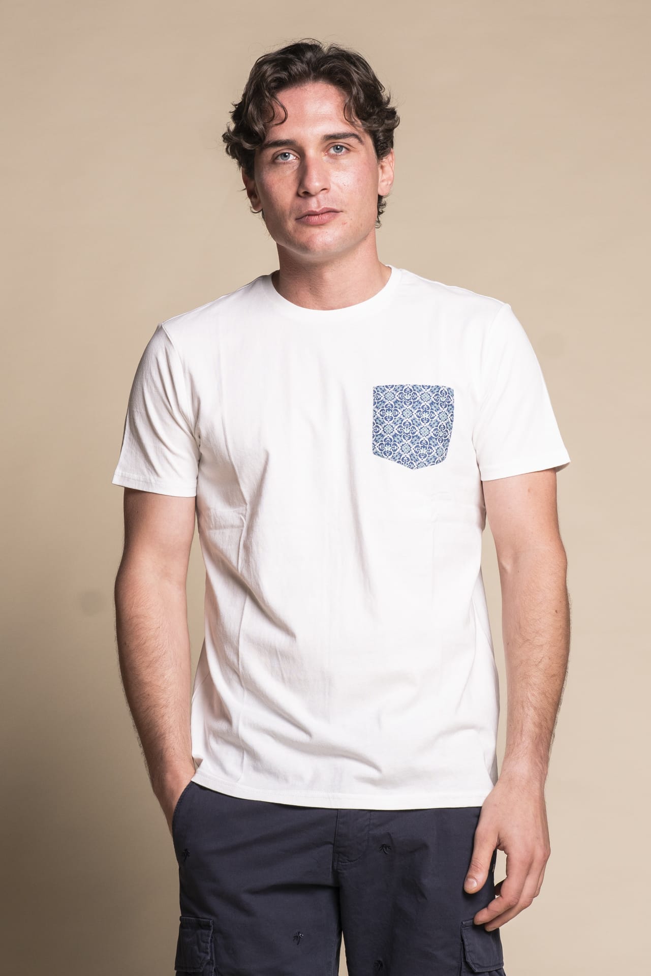 T.SHIRT CROWN