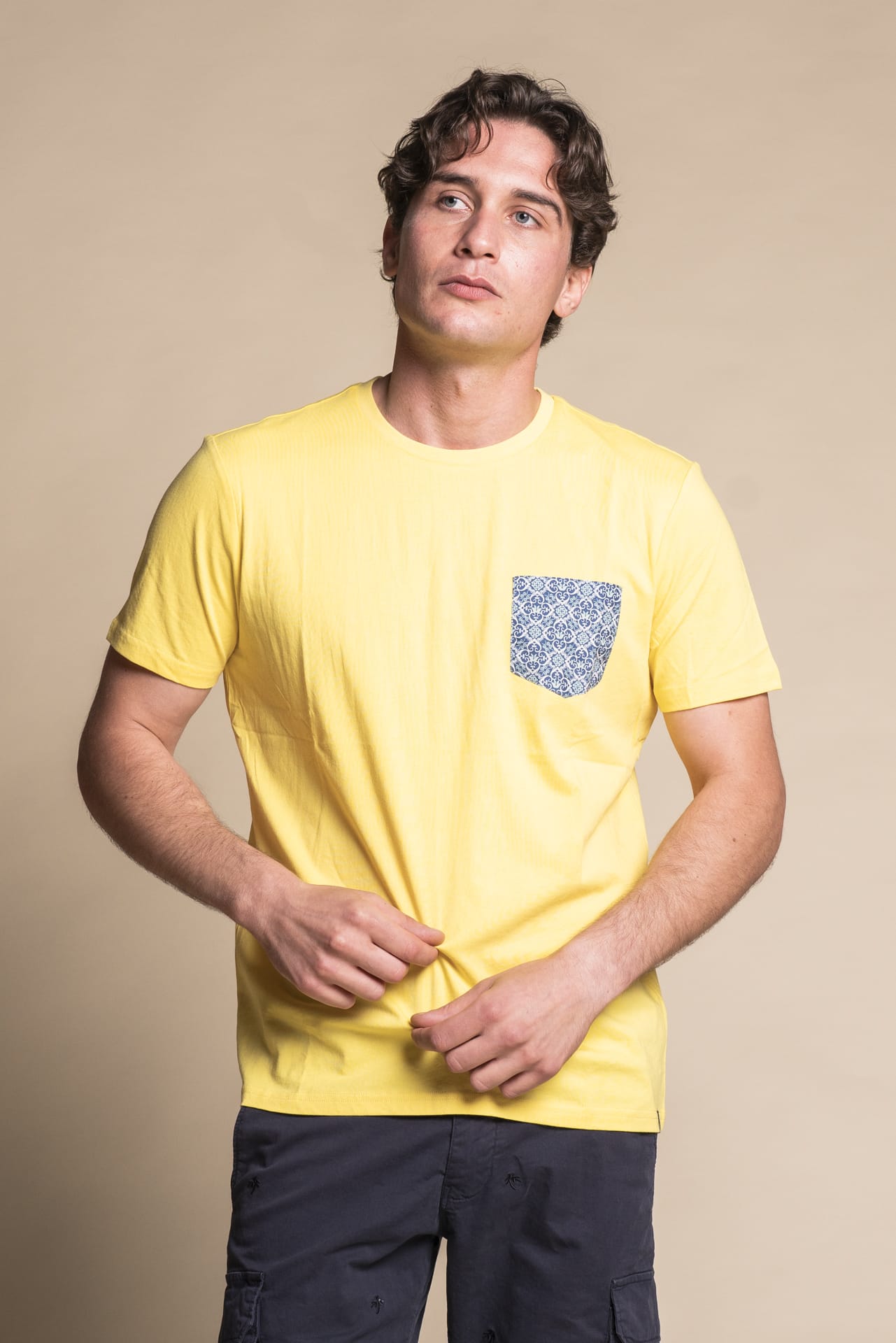 T.SHIRT CROWN