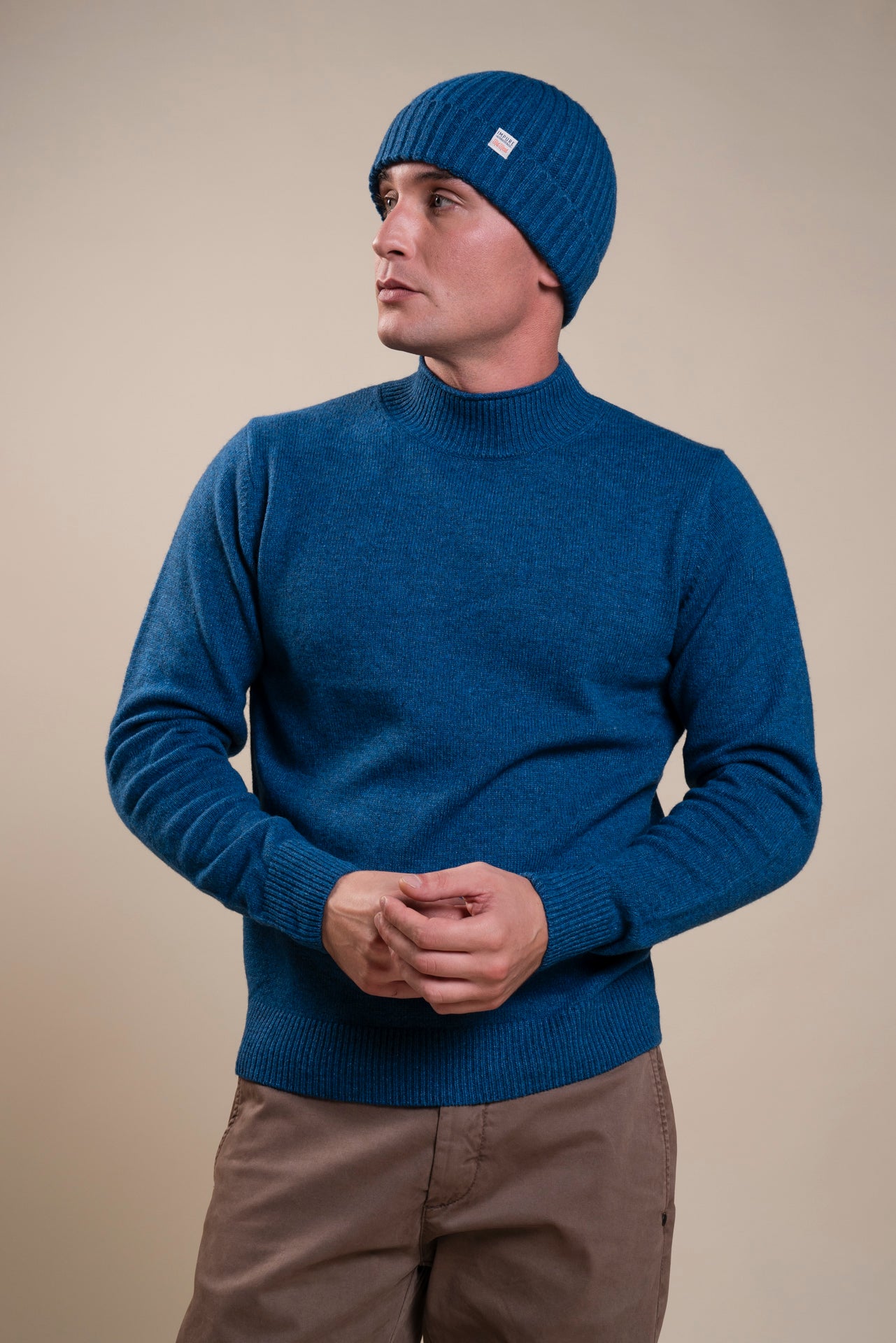 VICTOR SWEATER 