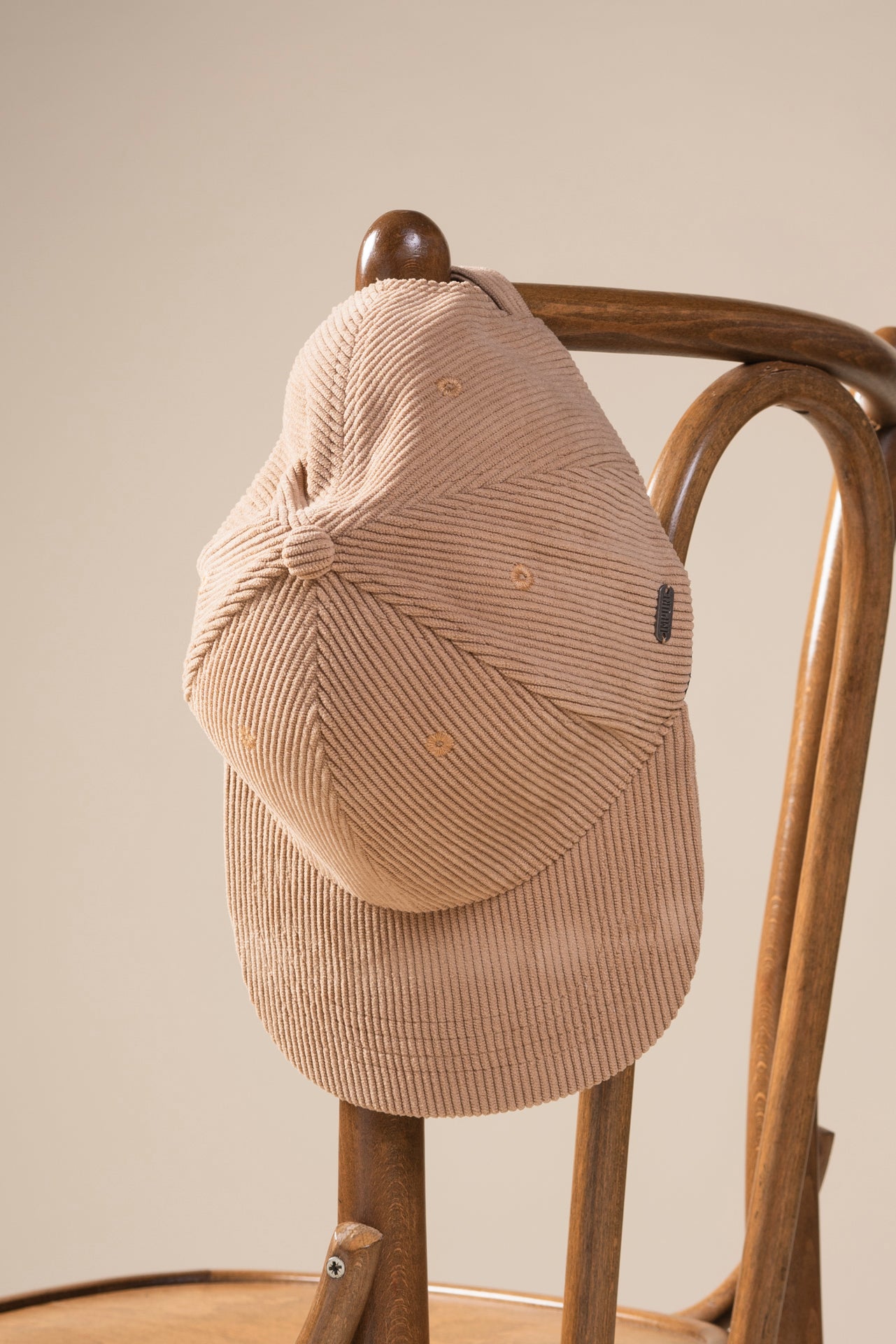 WEST CORDUROY CAP