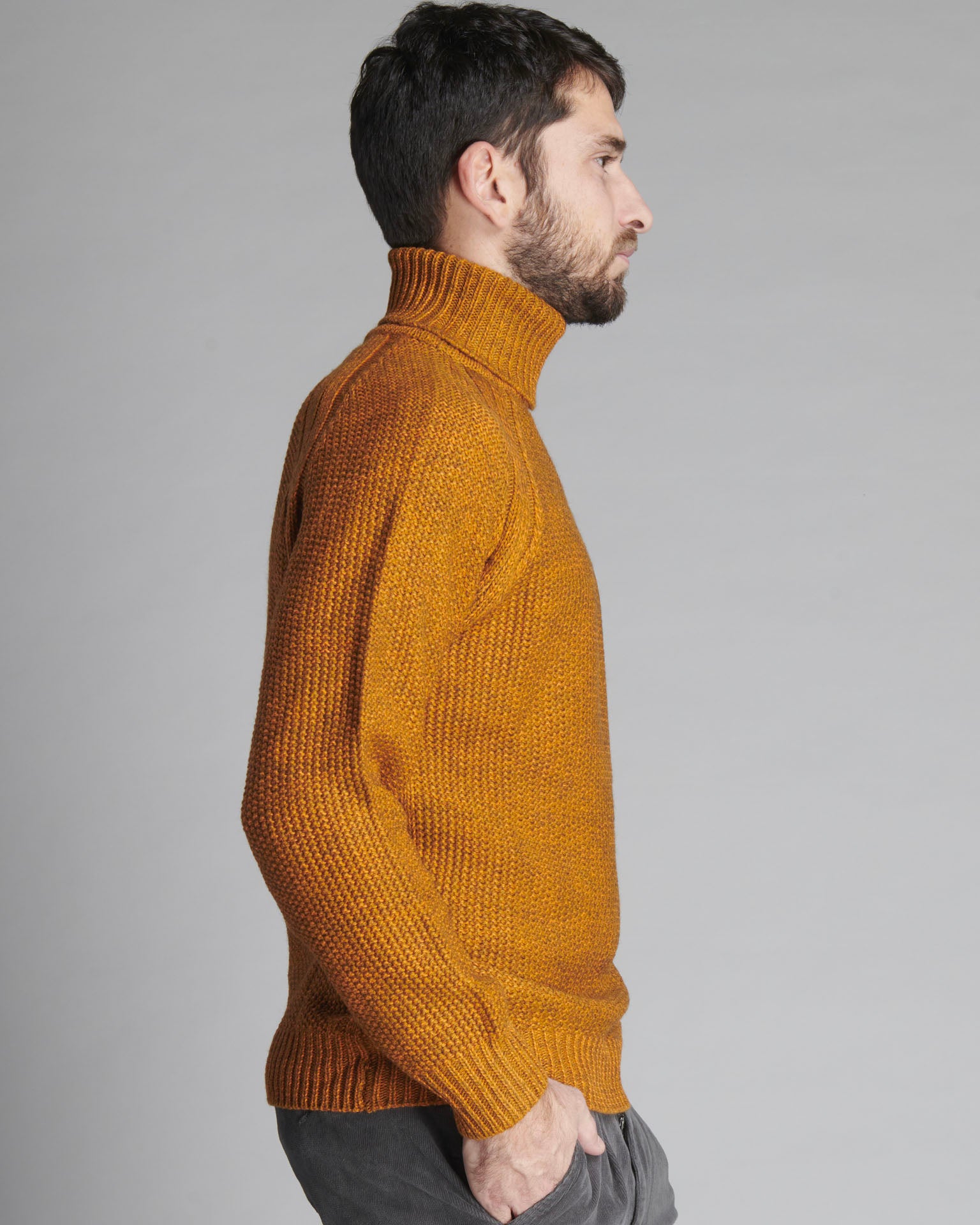 PULLOVER CON STRUTTURA