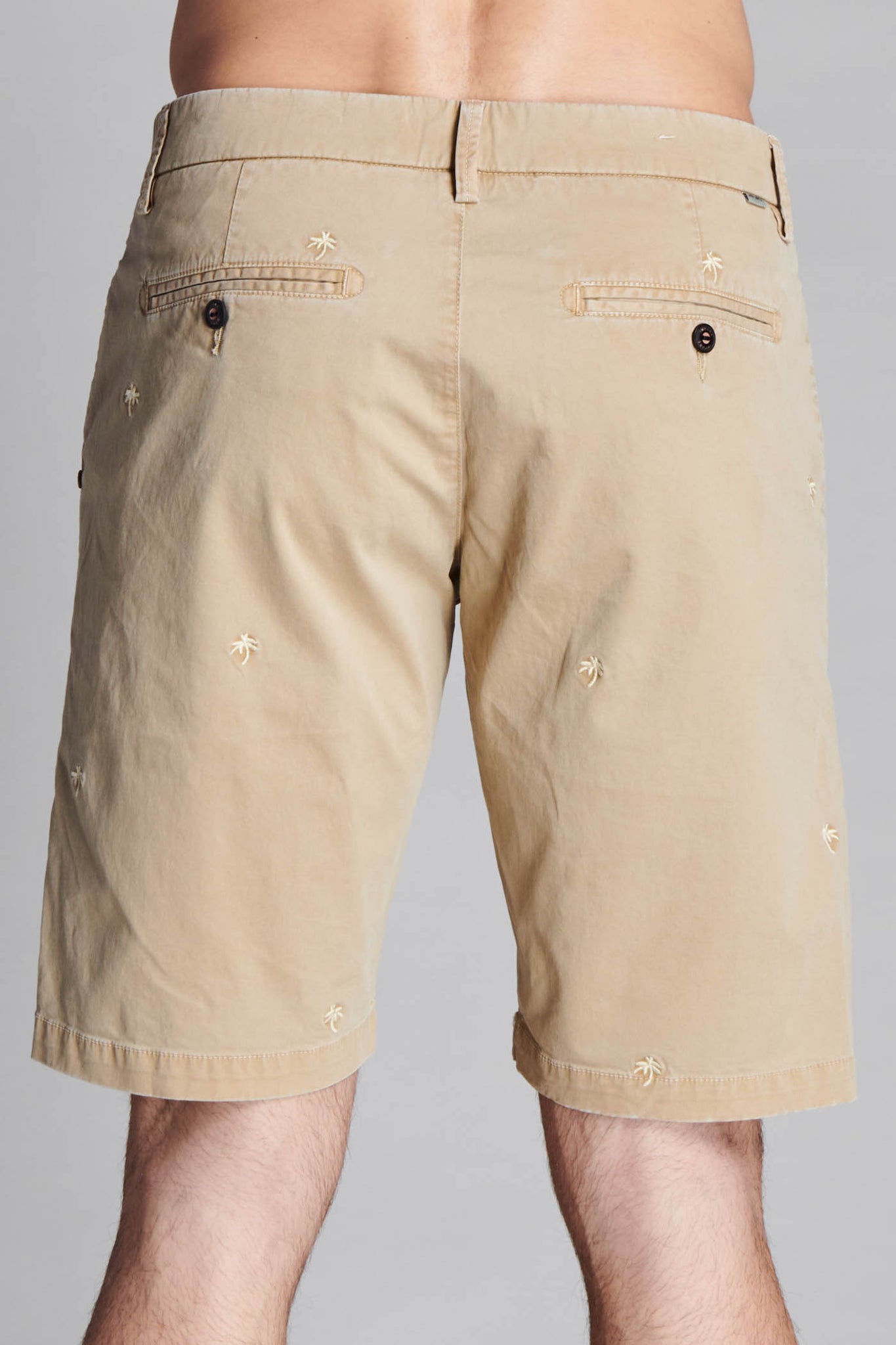 BERMUDA TWIIL STRETCH CON RICAMO