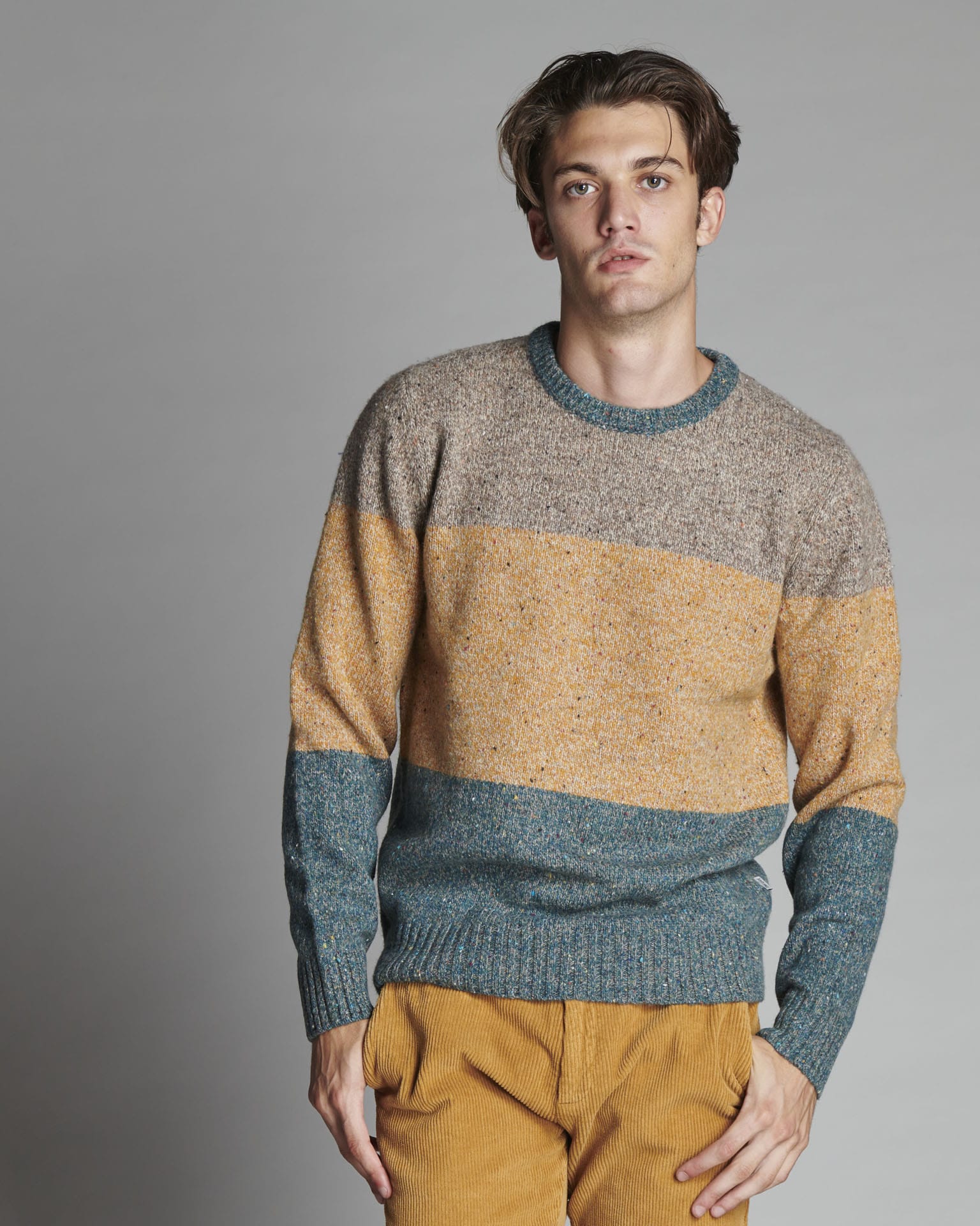 PULLOVER A RIGHE BOTTONATO